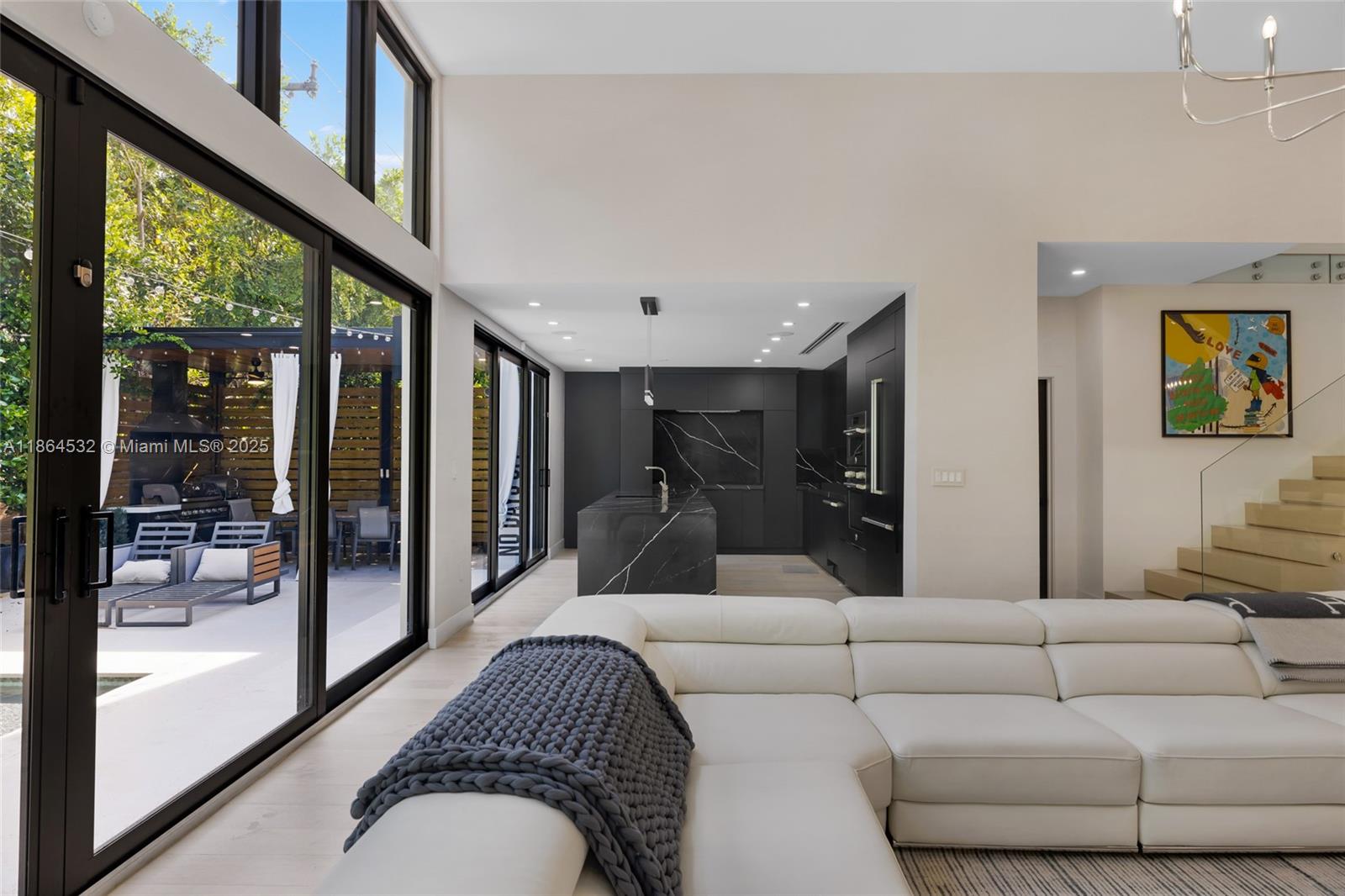 SHORECREST - Residential