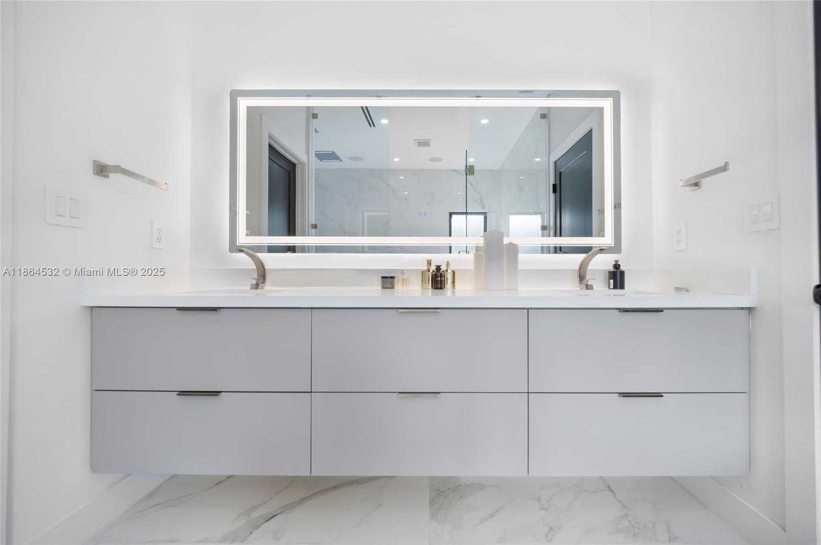 SHORECREST - Residential