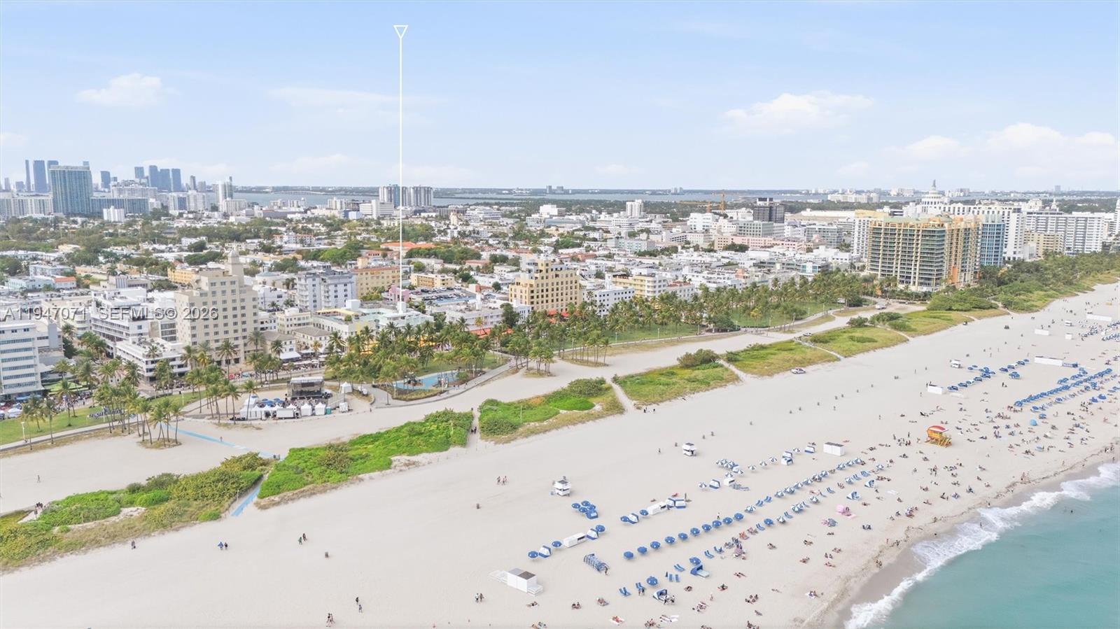 THE CARLYLE DECO HOTEL CO - Residential