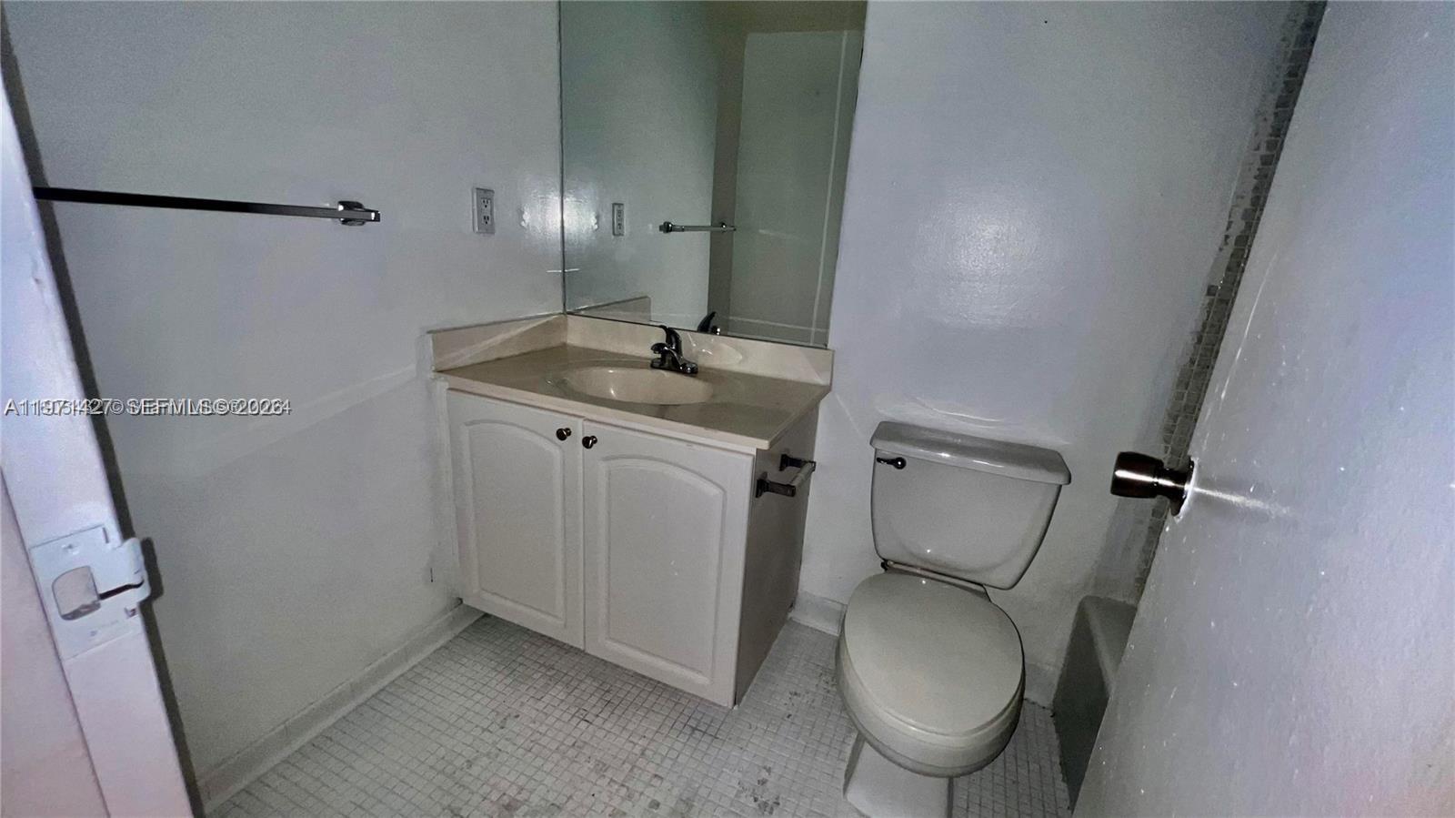 TIDES ON HOLLYWOOD BEACH - Residential