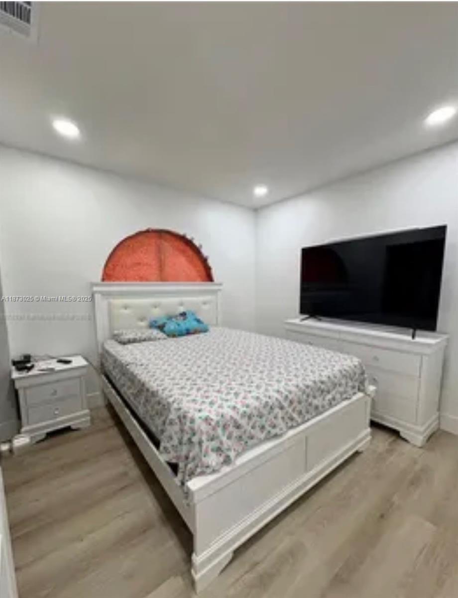 MED SOUTH - Residential