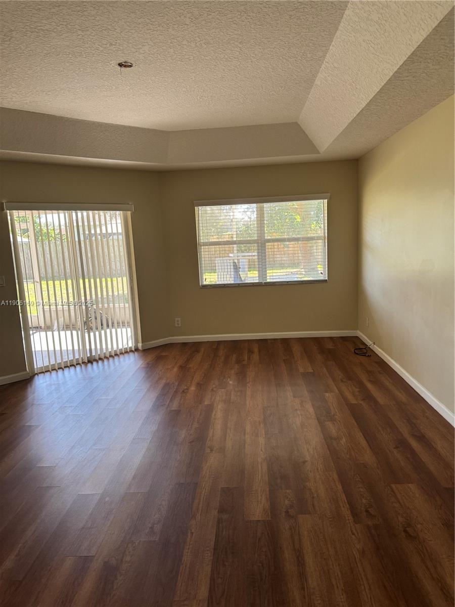 PORT ST LUCIE SECTION 21 - Residential Lease