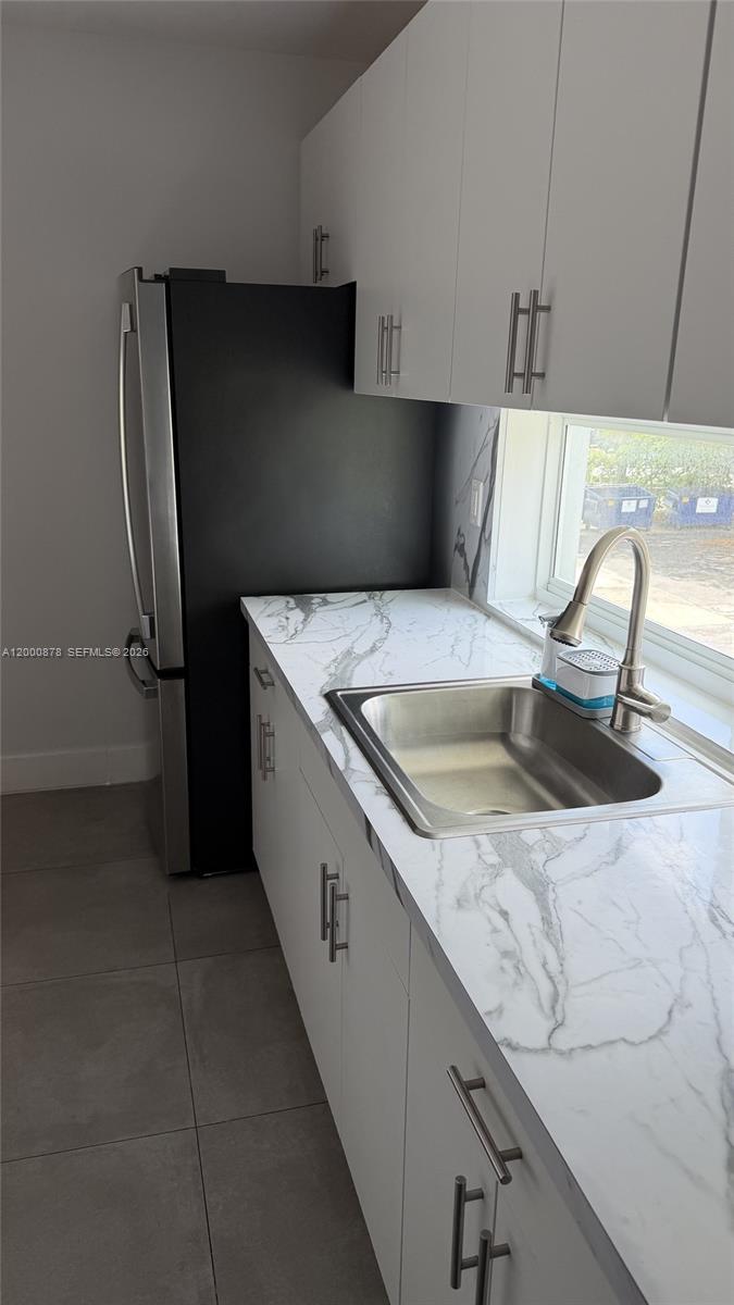 COUNTRY CLUB ESTATES SEC - Residential Lease