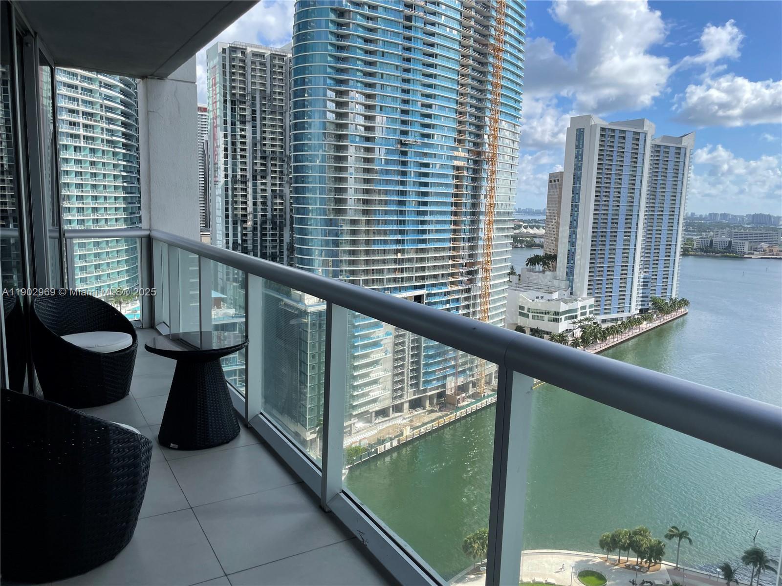 ICON BRICKELL CONDO NO 3 - Residential