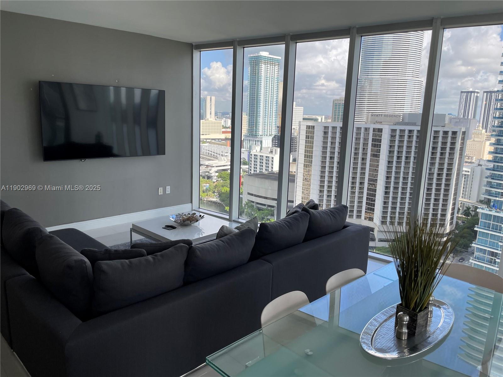 ICON BRICKELL CONDO NO 3 - Residential