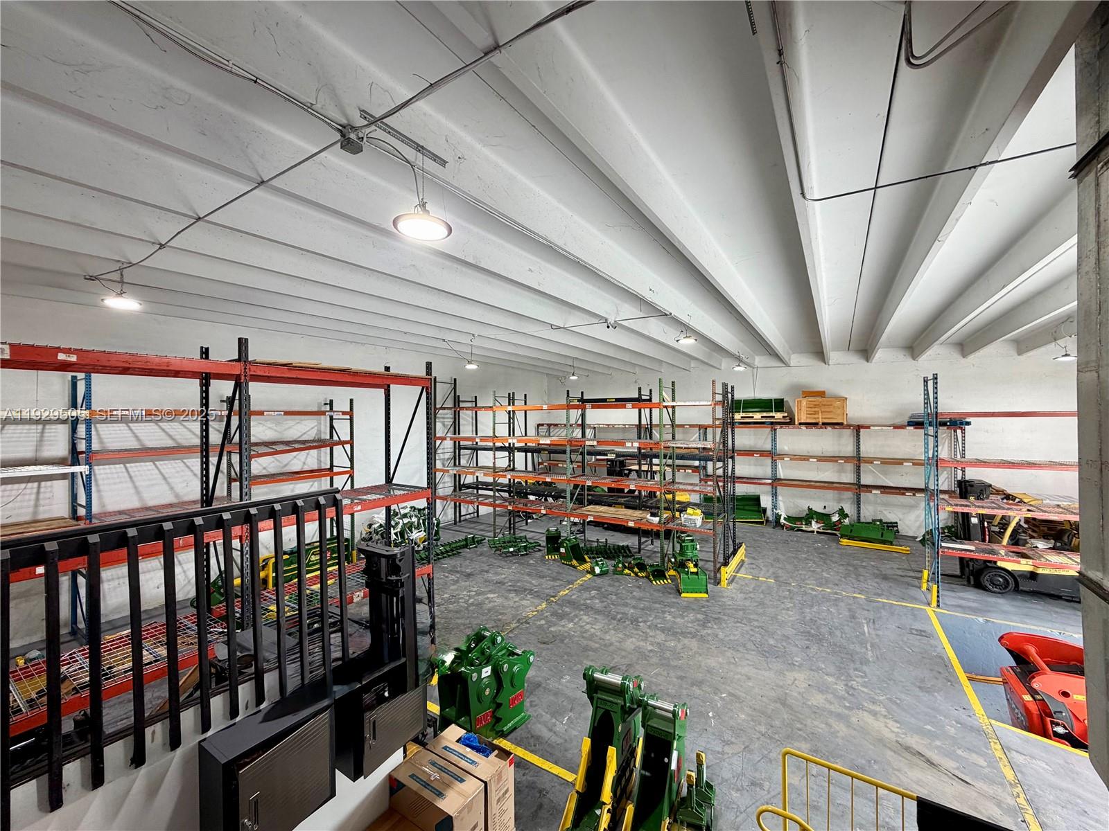 8001 NW 29th St 8001