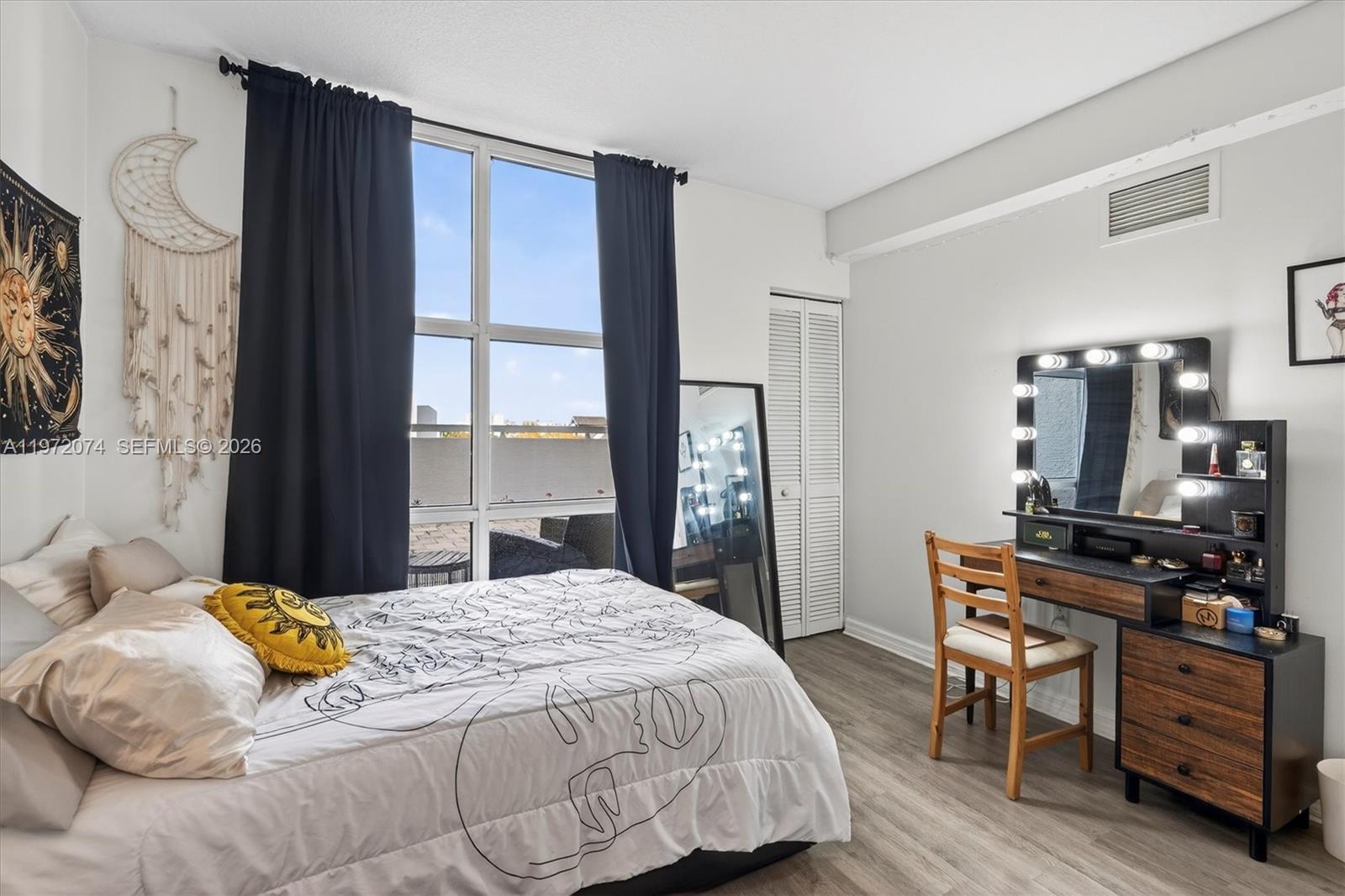 BRICKELL VISTA CONDO - Residential