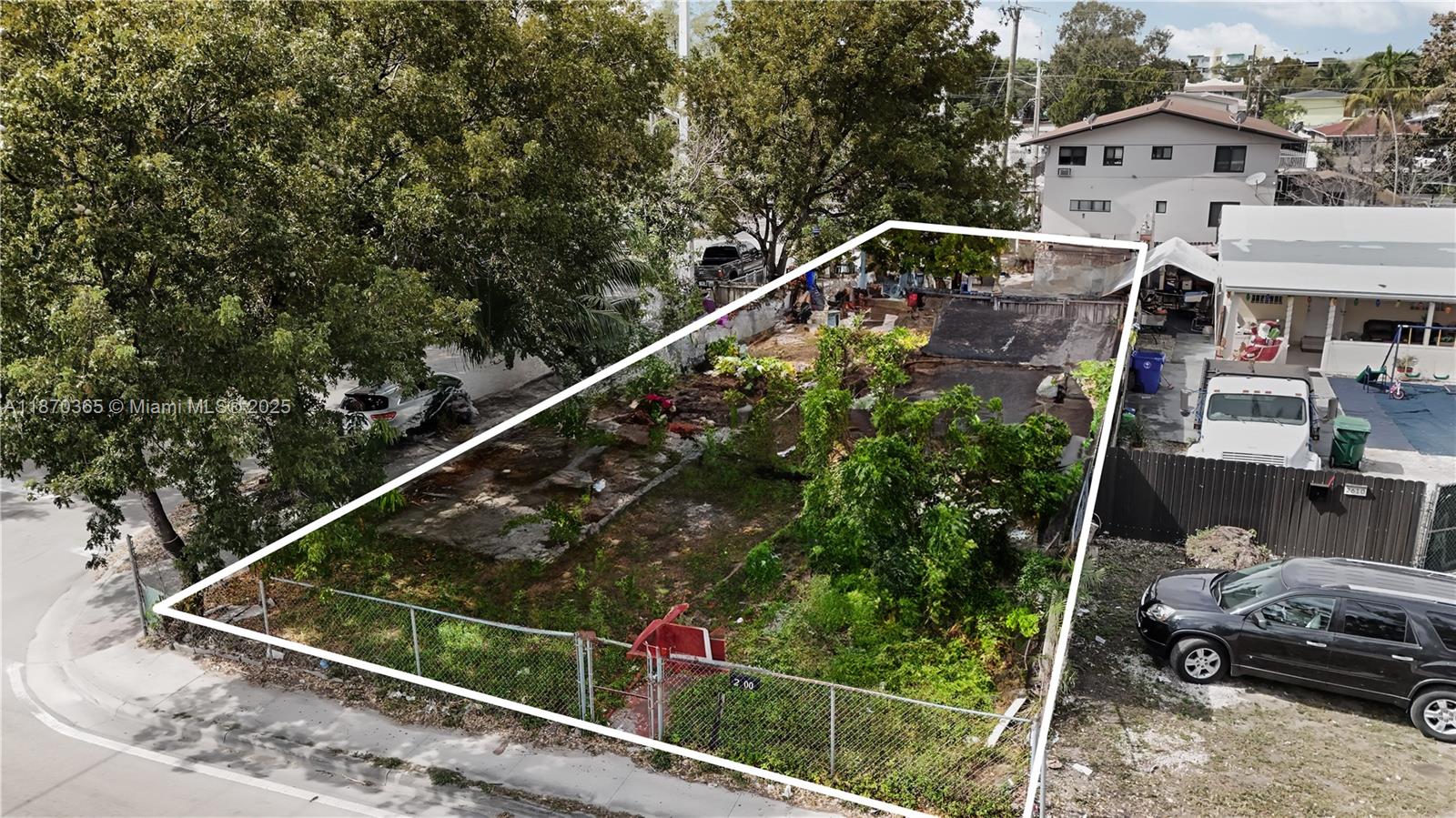 LAND ONLY SALE. Rare opportunity to secure a lot zoned Multifamily 2–9 units (T5-O) in one of Miami’s fastest-growing neighborhoods. The existing structure is scheduled for demolition. Seller is in the process of removing all violations, including demolition, and will deliver with a clean, marketable title. Ideal site for duplex, triplex, or multifamily development. Located minutes from Wynwood, Downtown Miami, and the Miami River, this property offers excellent potential for new construction, long-term investment, or future resale. Don’t miss this chance to build in a high-demand location!
