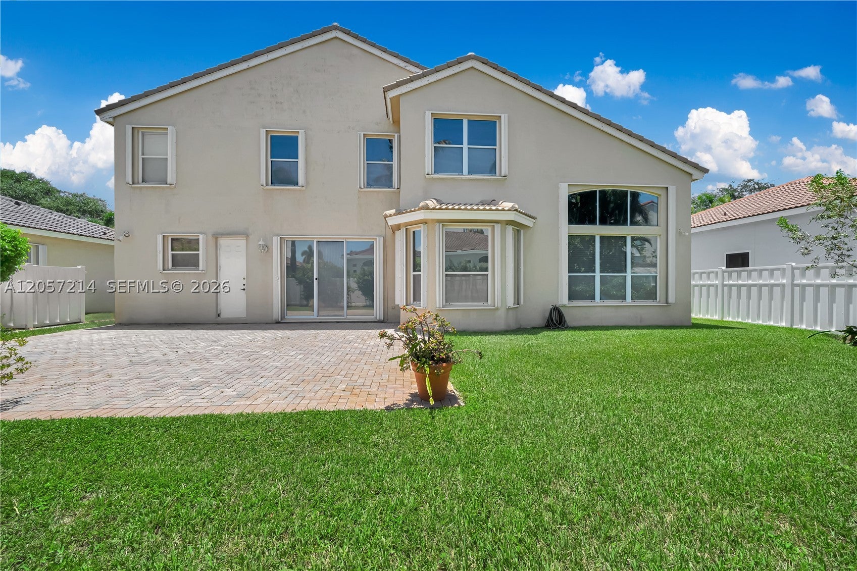 5340 SW 33rd Ter
