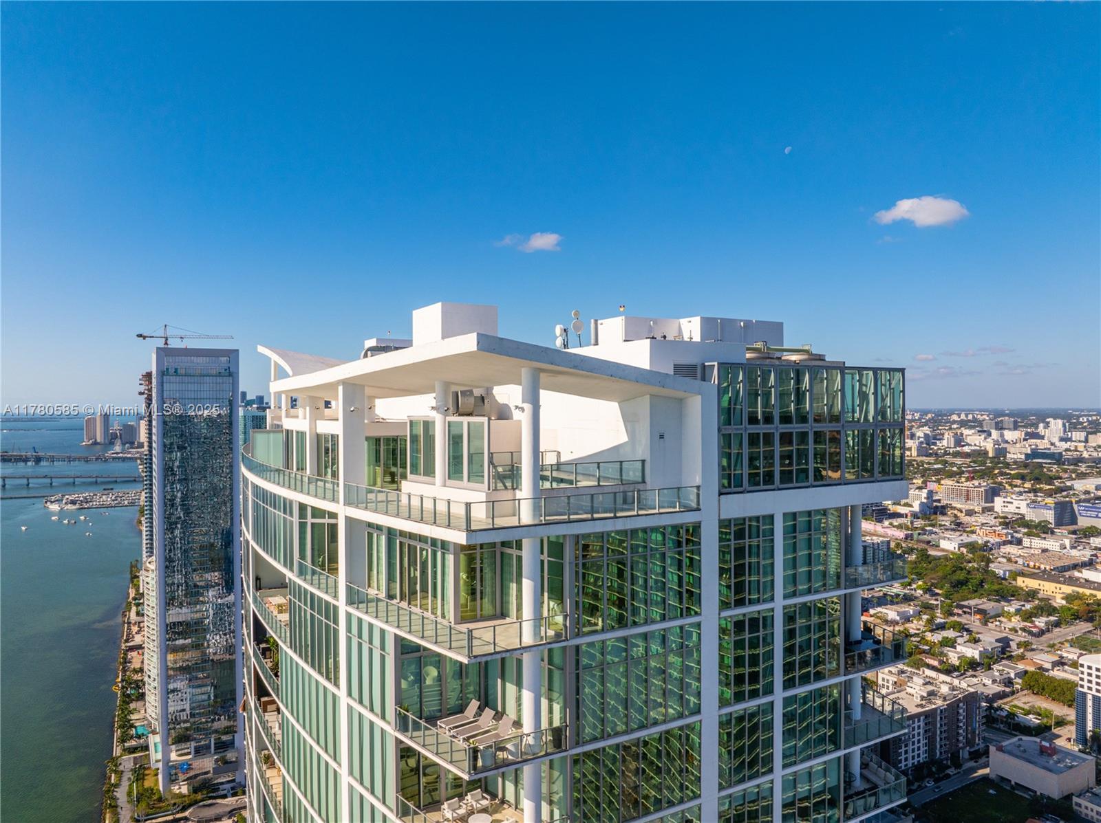 BISCAYNE BEACH CONDO - Residential