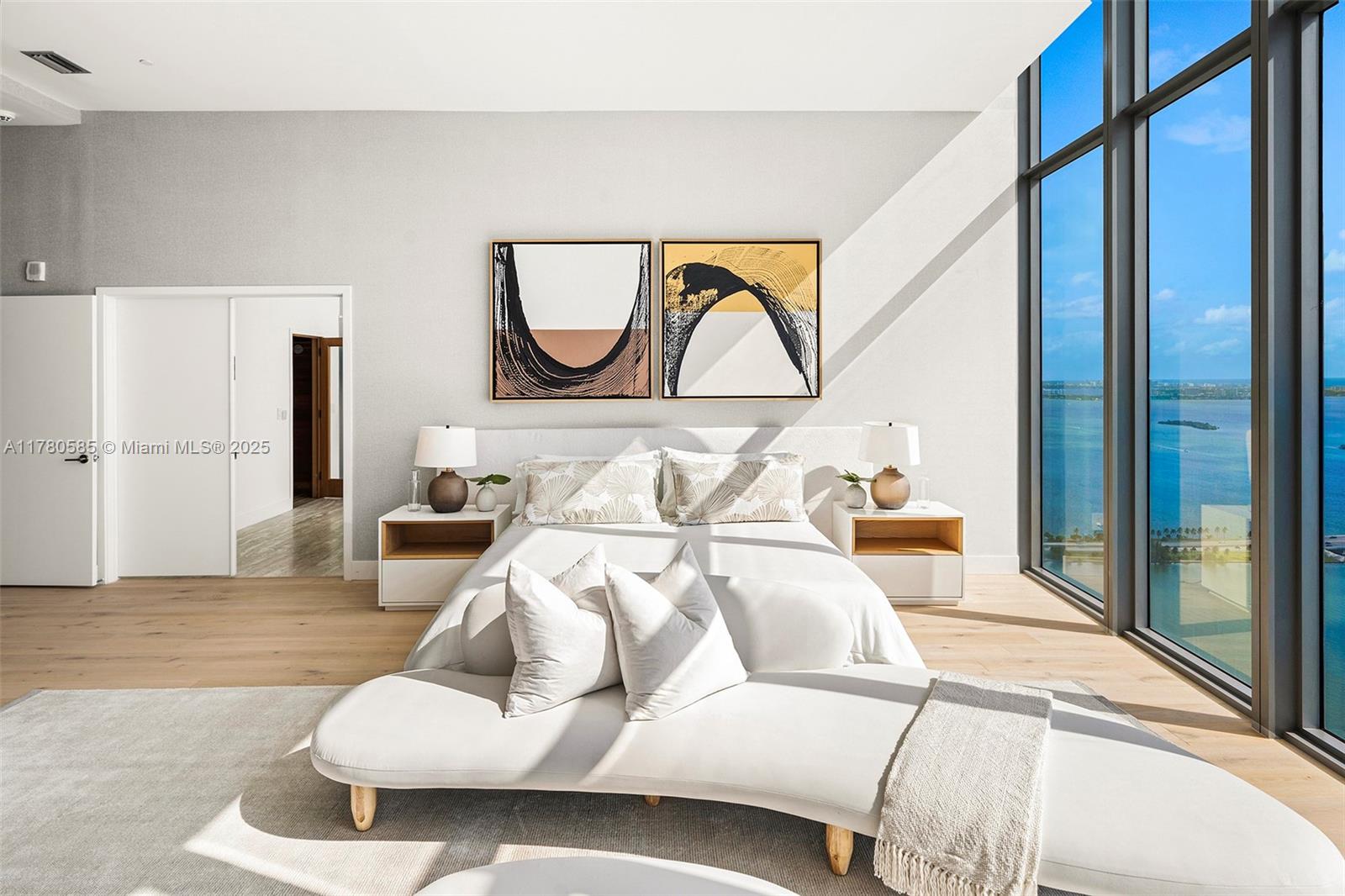 BISCAYNE BEACH CONDO - Residential