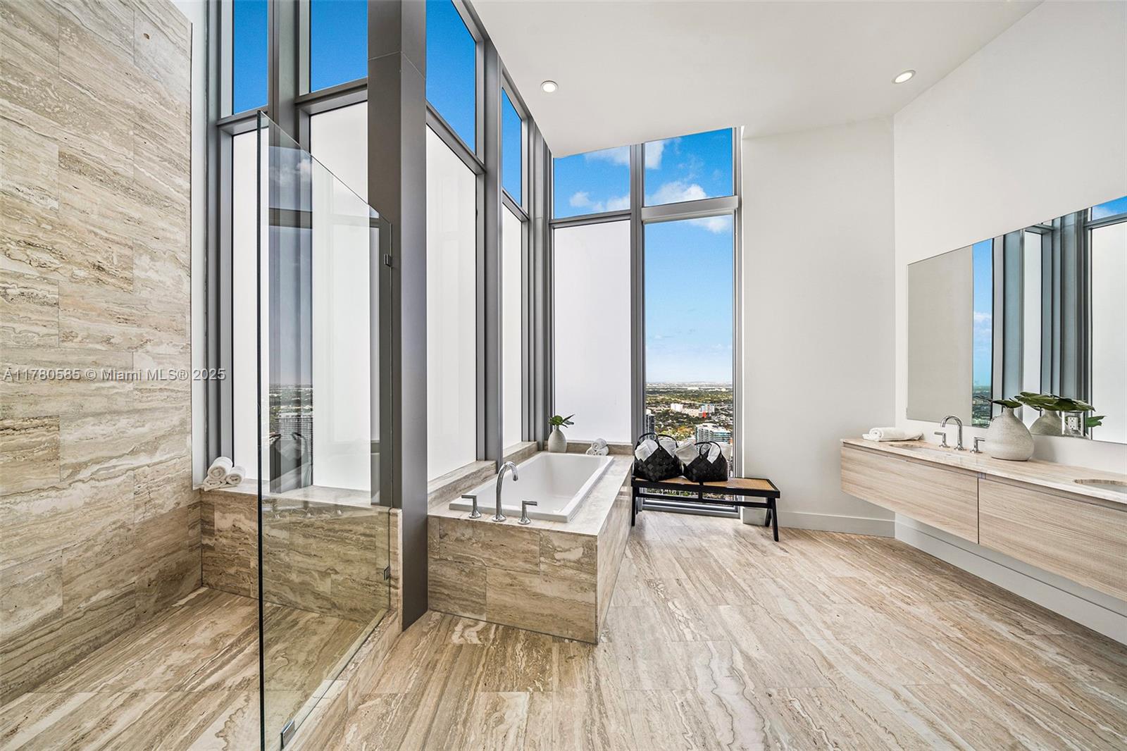 BISCAYNE BEACH CONDO - Residential