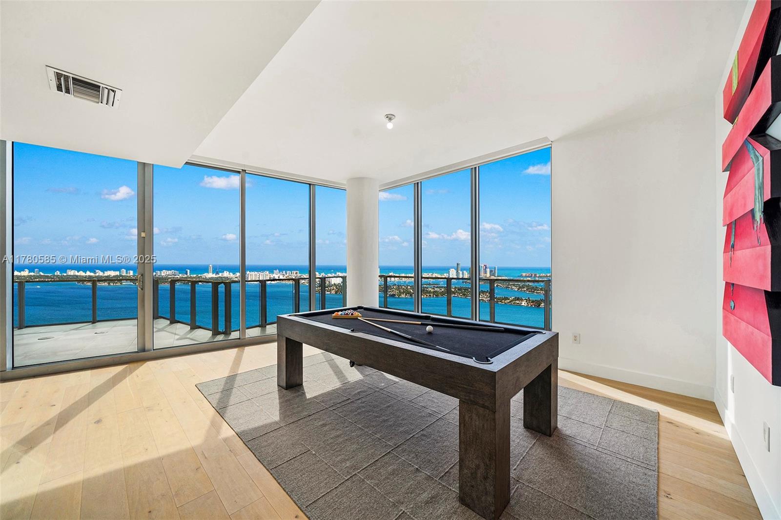 BISCAYNE BEACH CONDO - Residential