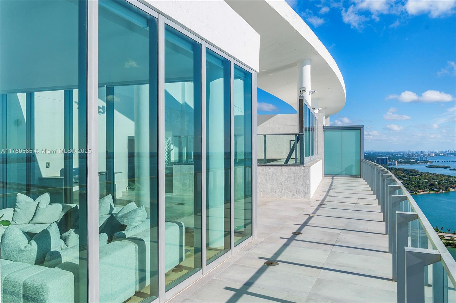 BISCAYNE BEACH CONDO - Residential