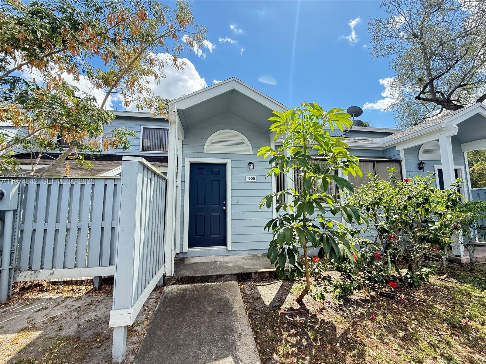 ROCK ISLAND LAND CORP - Residential