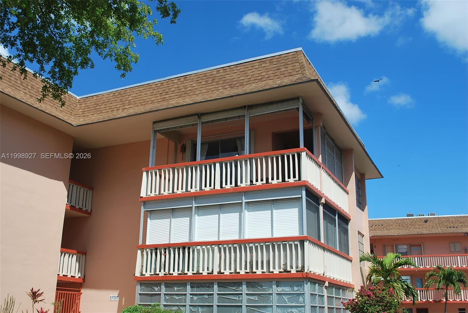 EIGHTH MOORINGS CONDO - Residential