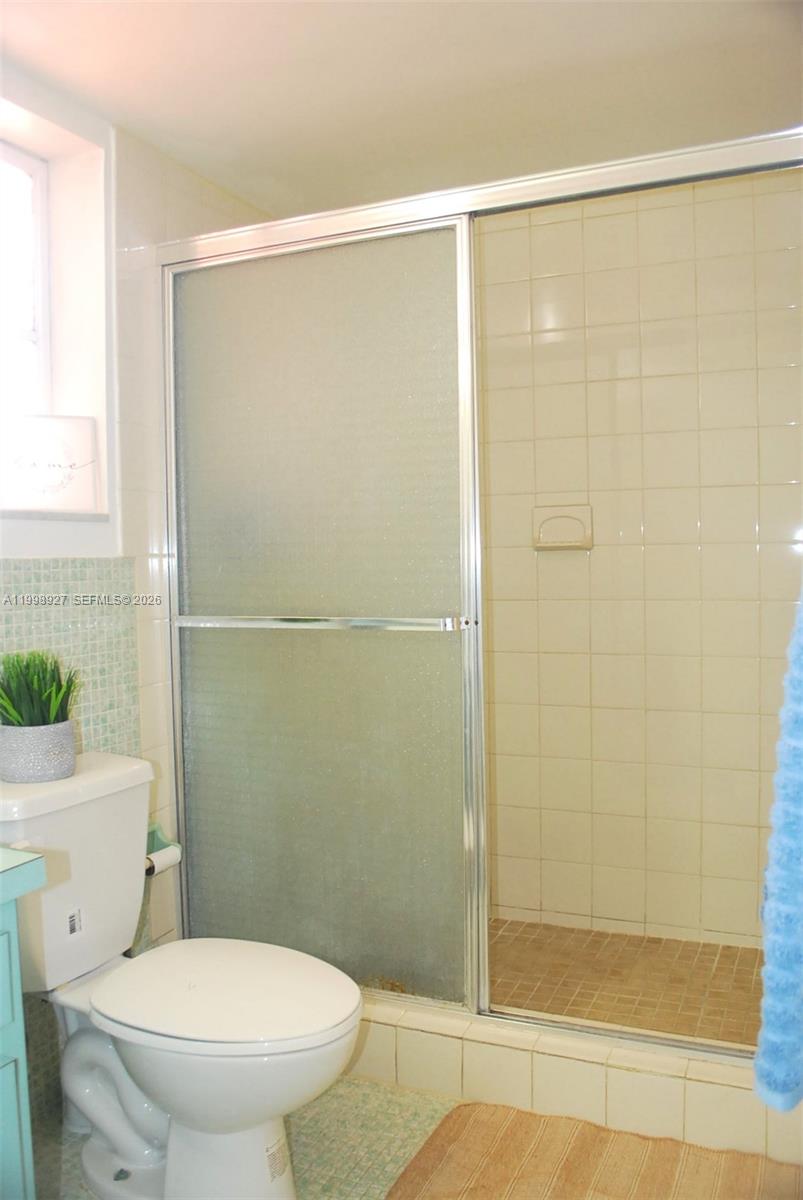 EIGHTH MOORINGS CONDO - Residential