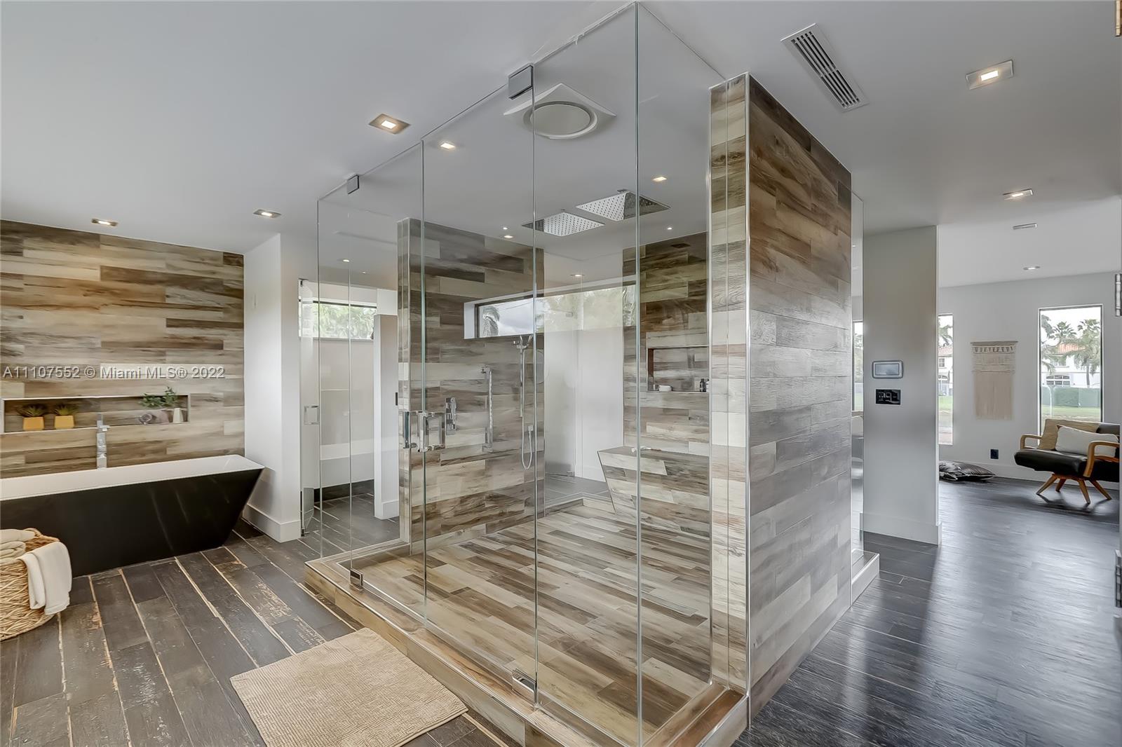 DIPLOMAT GOLF ESTATES ADD - Residential