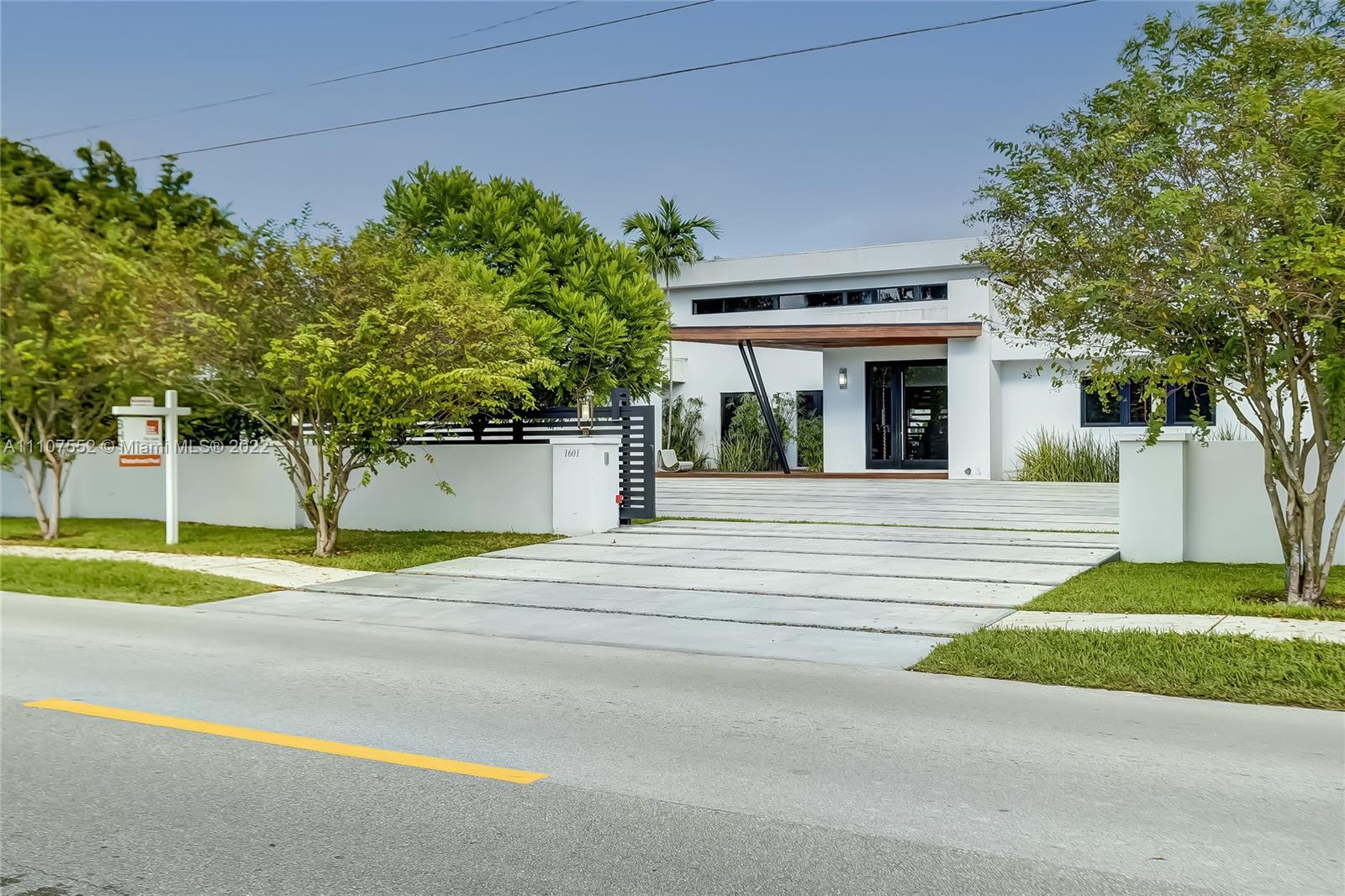 DIPLOMAT GOLF ESTATES ADD - Residential