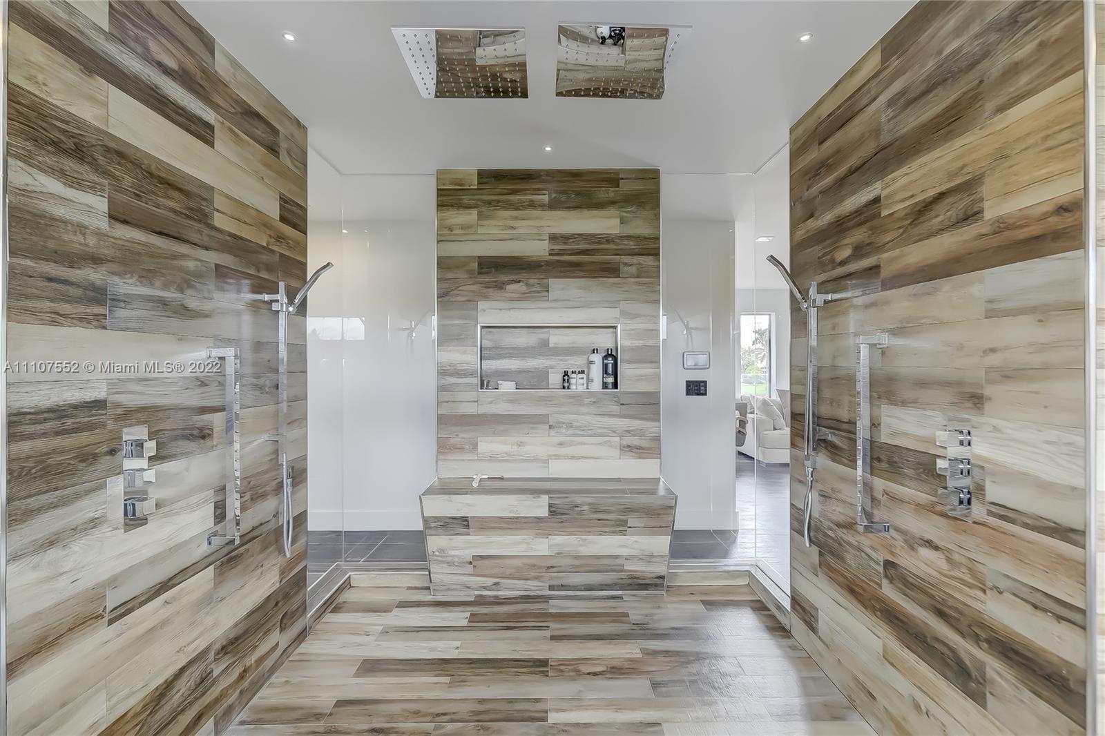 DIPLOMAT GOLF ESTATES ADD - Residential