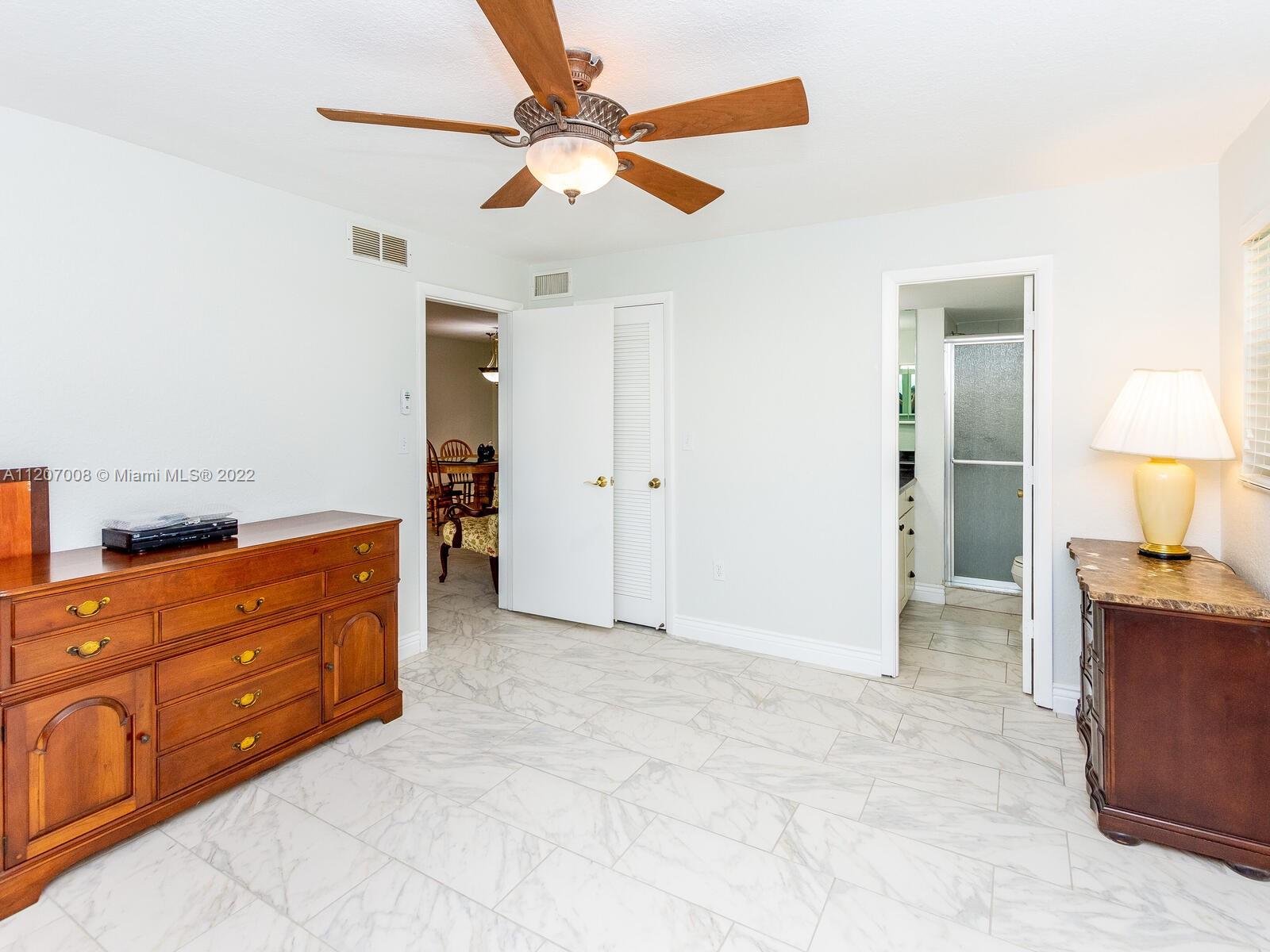 SUNRISE LAKES 65 - Residential