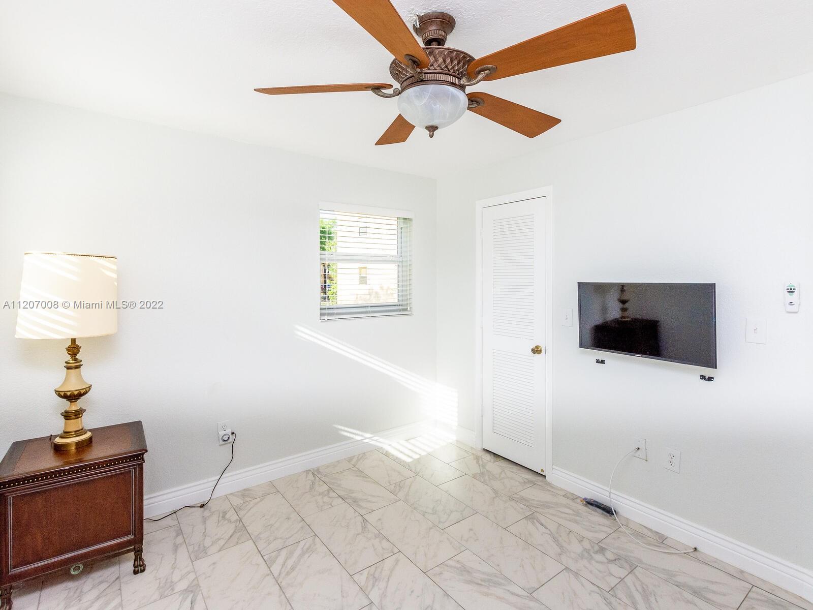 SUNRISE LAKES 65 - Residential