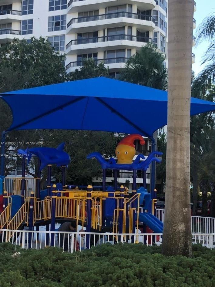 MYSTIC POINTE CONDO NO TH - Residential