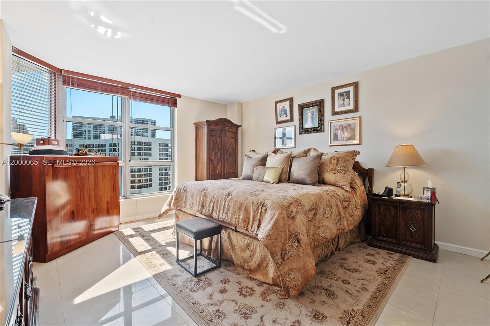 MYSTIC POINTE CONDO NO TH - Residential