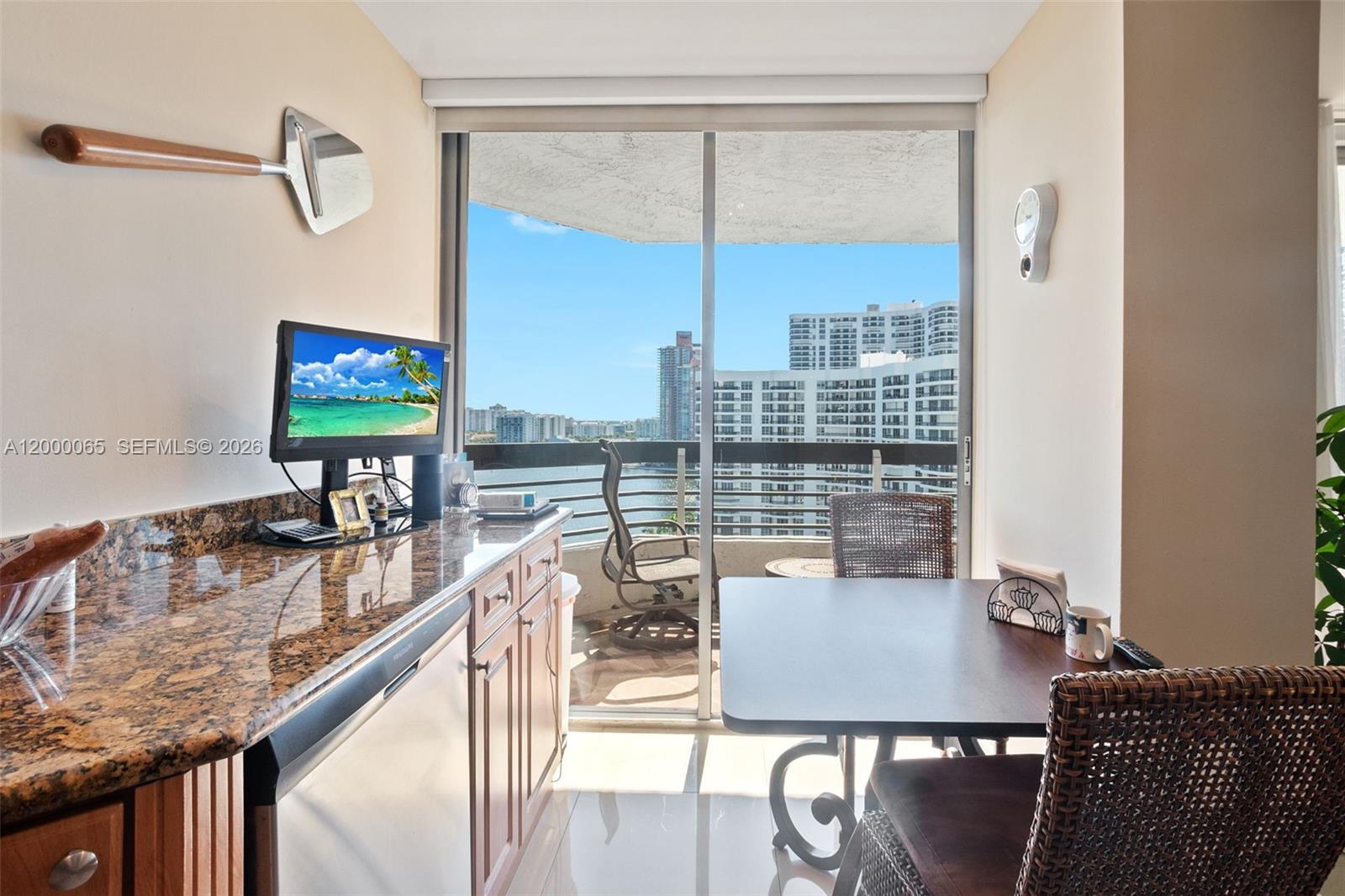 MYSTIC POINTE CONDO NO TH - Residential