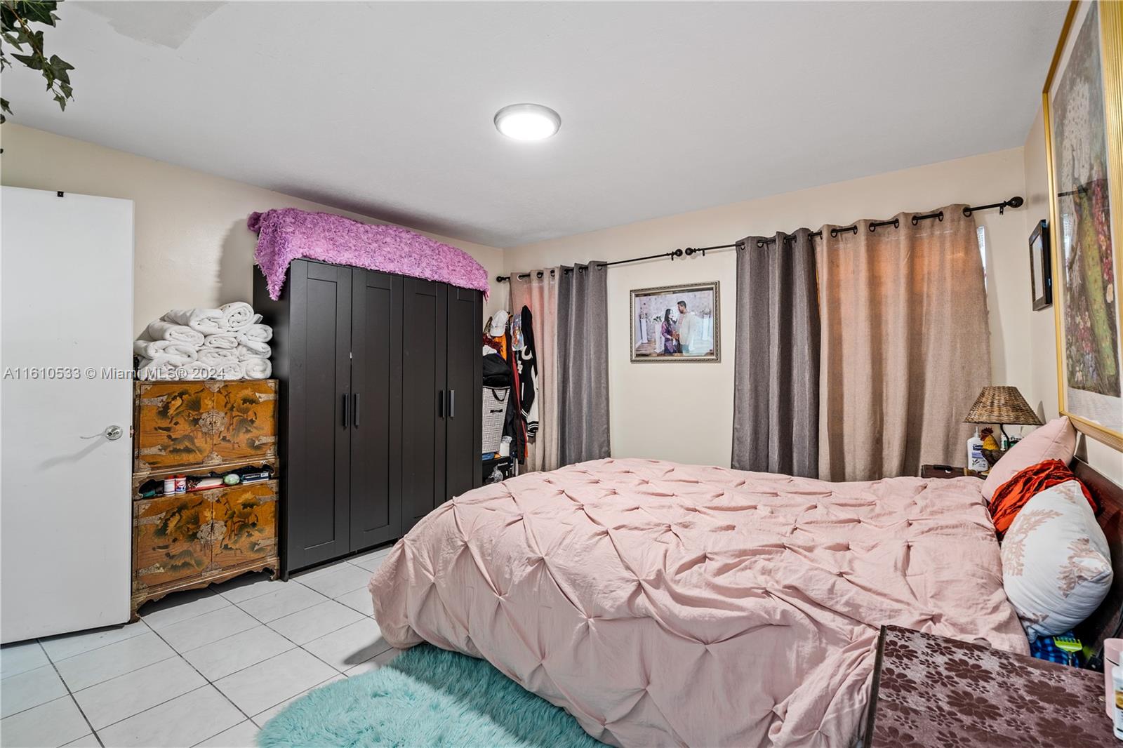 EAST VISTA CONDO - Residential