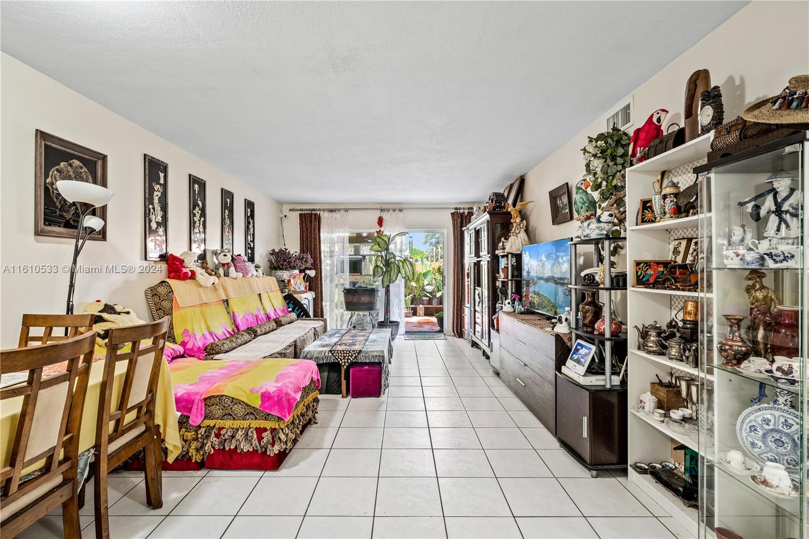 EAST VISTA CONDO - Residential