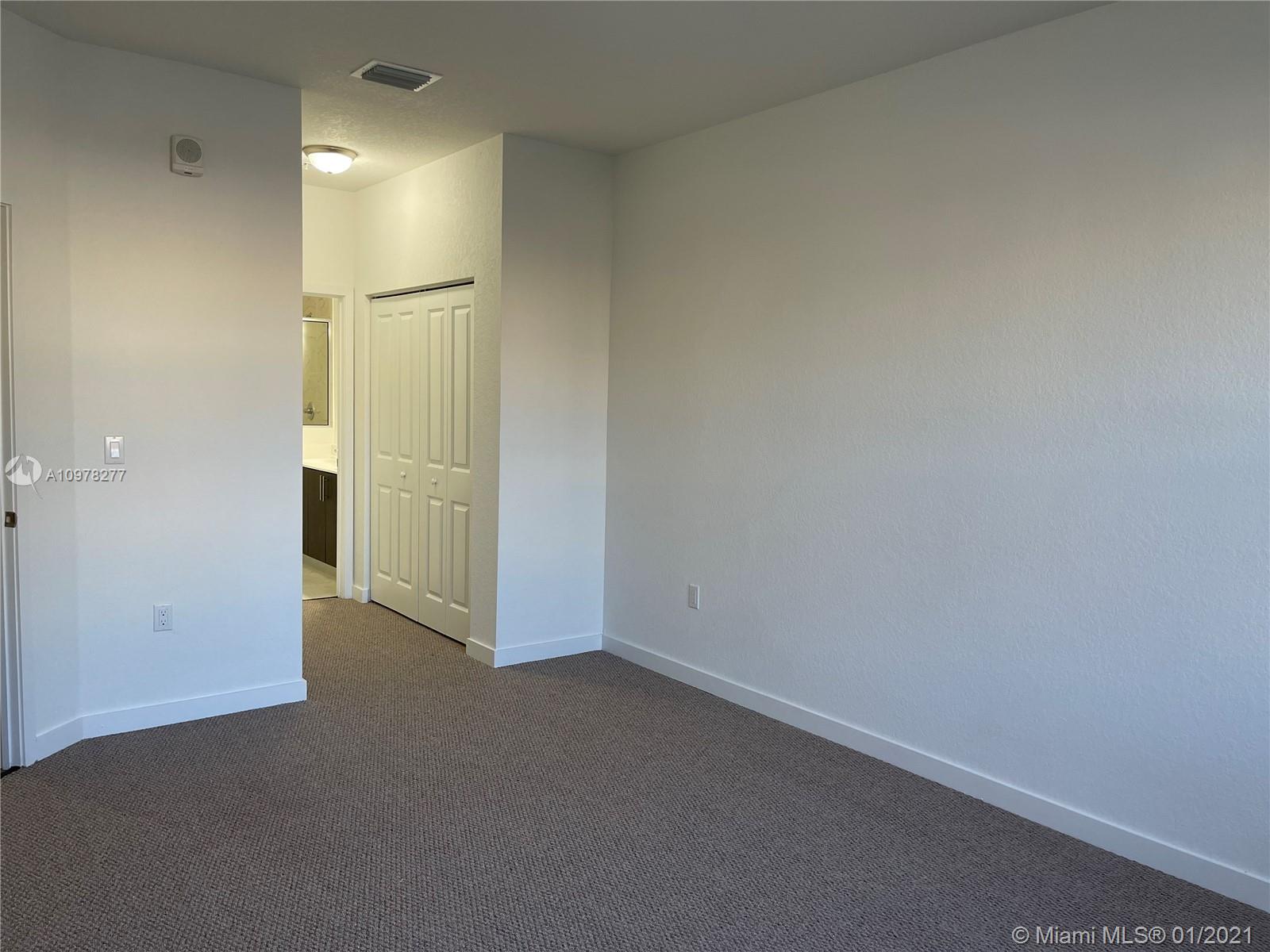 CENTURY PARK SOUTH - Residential Lease