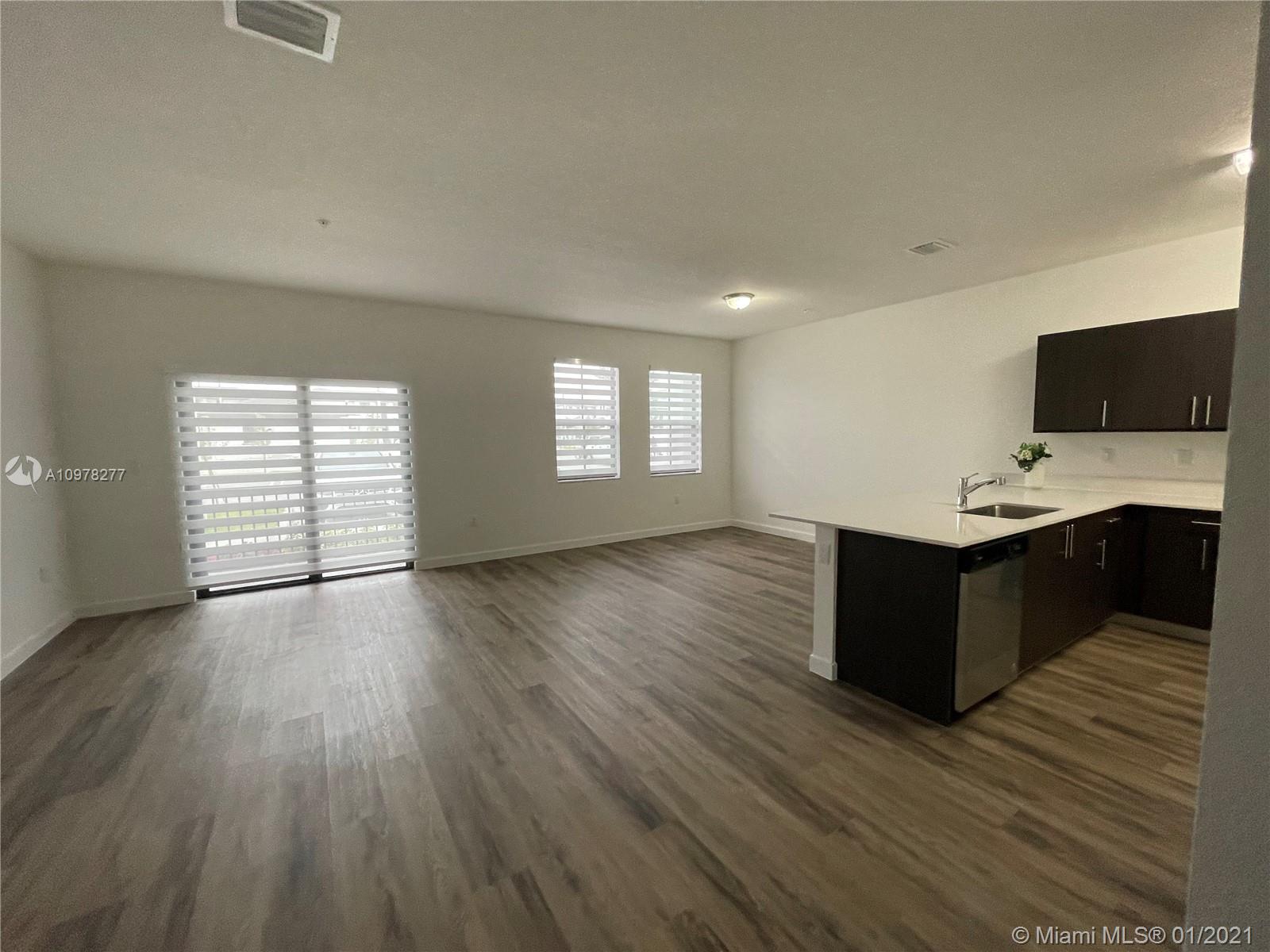 CENTURY PARK SOUTH - Residential Lease