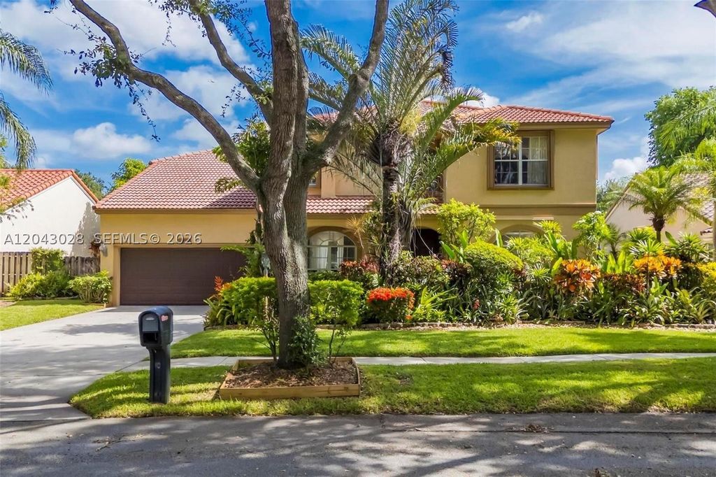 Photo of 10777 Charleston Pl, Cooper City, FL 33026 (MLS # A12043028)