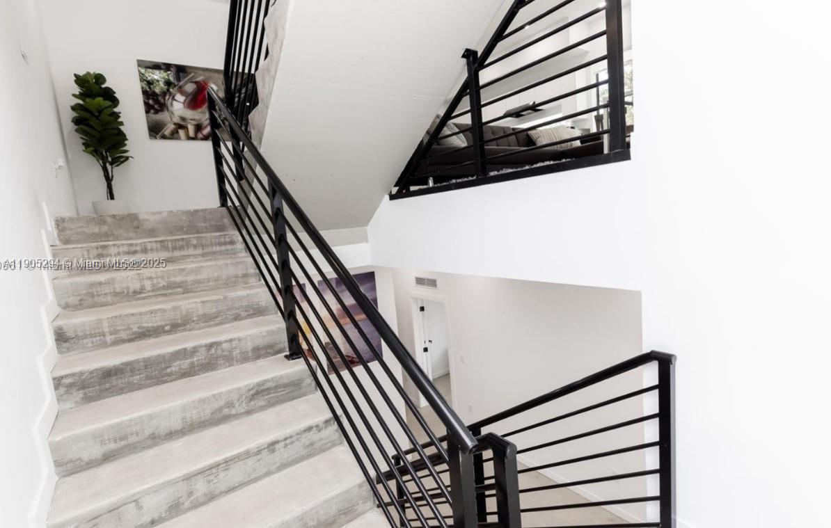 BAYWOOD - Residential Lease