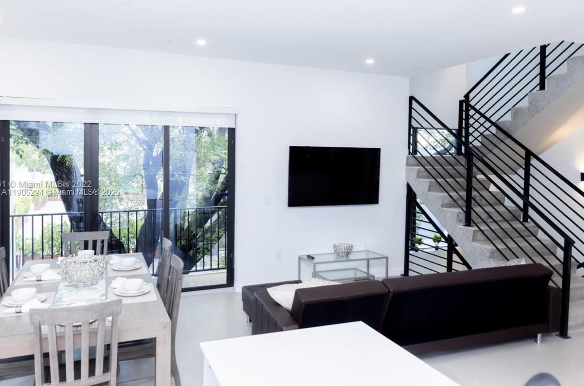 BAYWOOD - Residential Lease