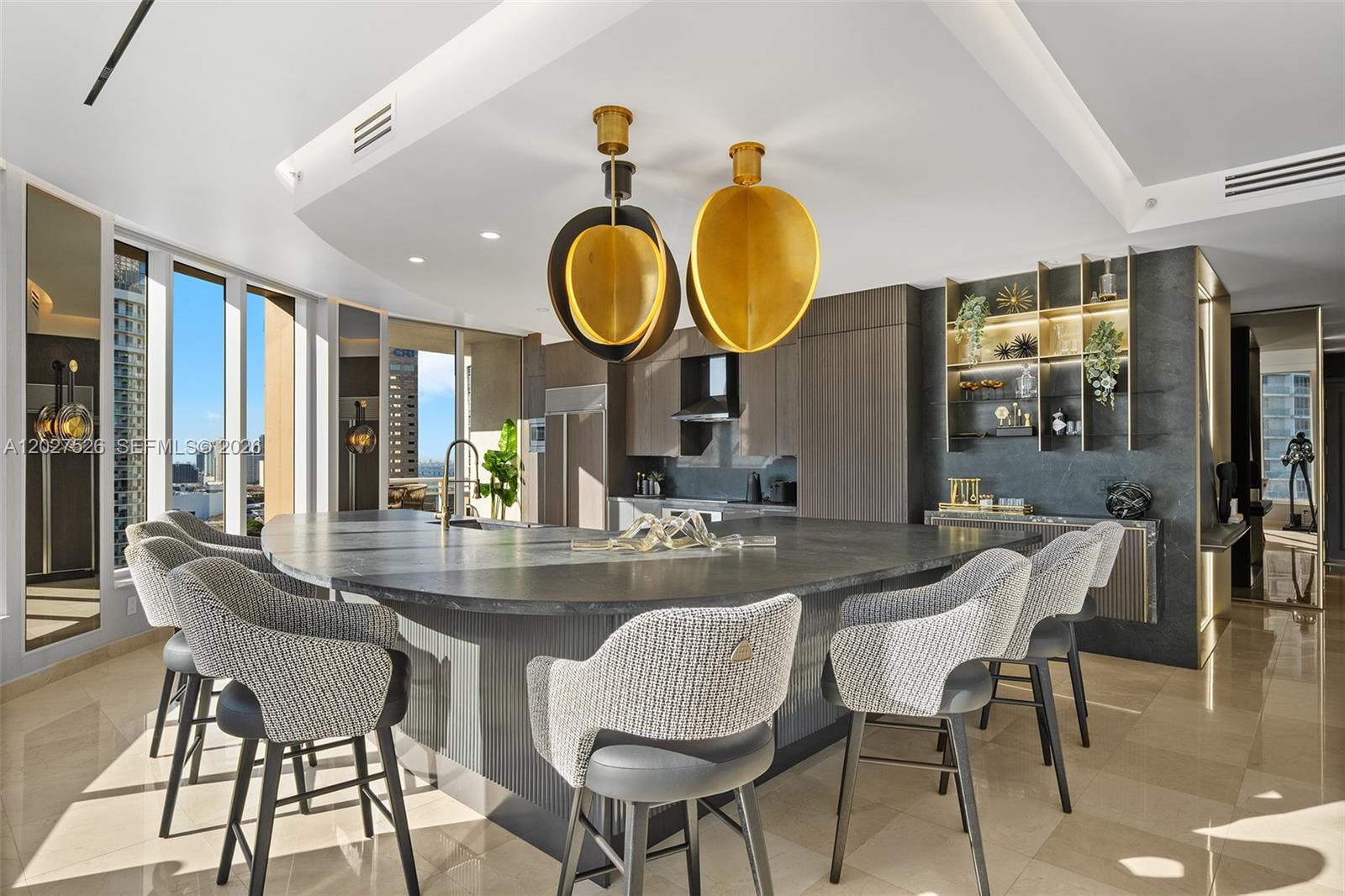 CARBONELL CONDO - Residential