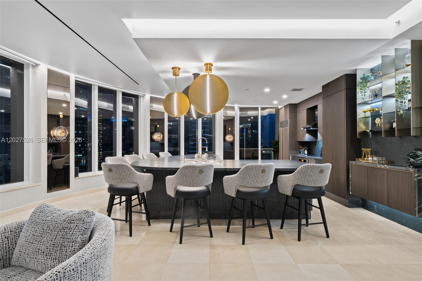 CARBONELL CONDO - Residential