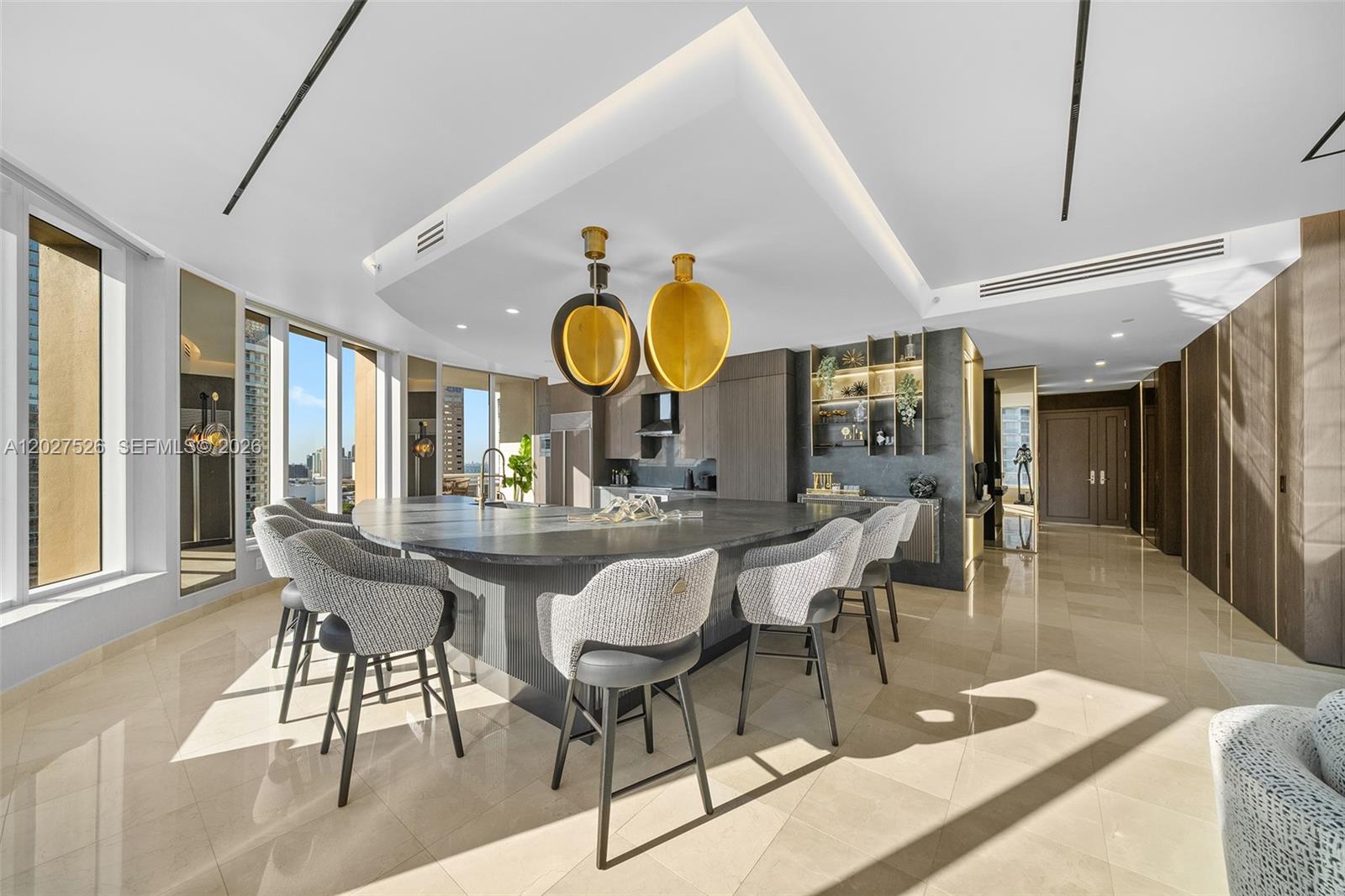 CARBONELL CONDO - Residential