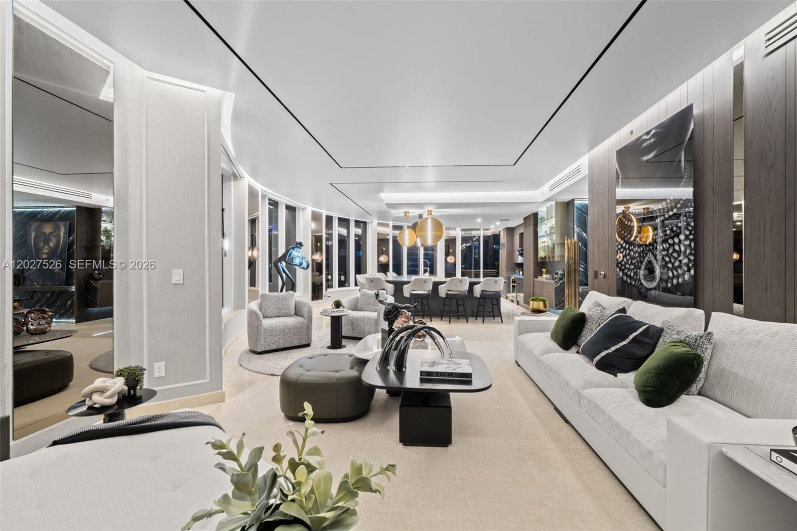 CARBONELL CONDO - Residential