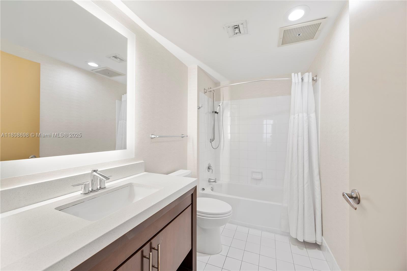 OCEAN POINT BEACH CLUB CO - Residential