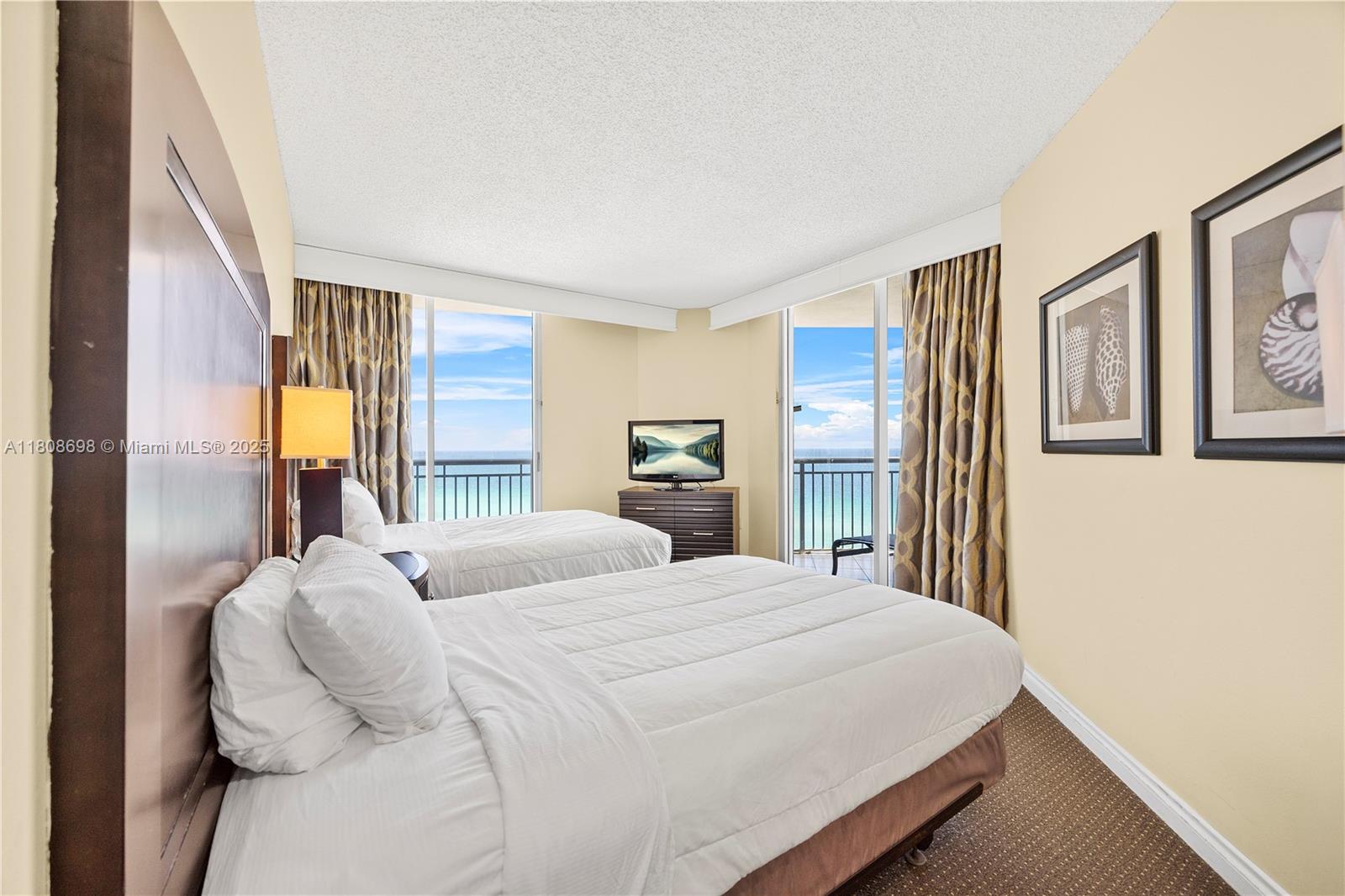 OCEAN POINT BEACH CLUB CO - Residential