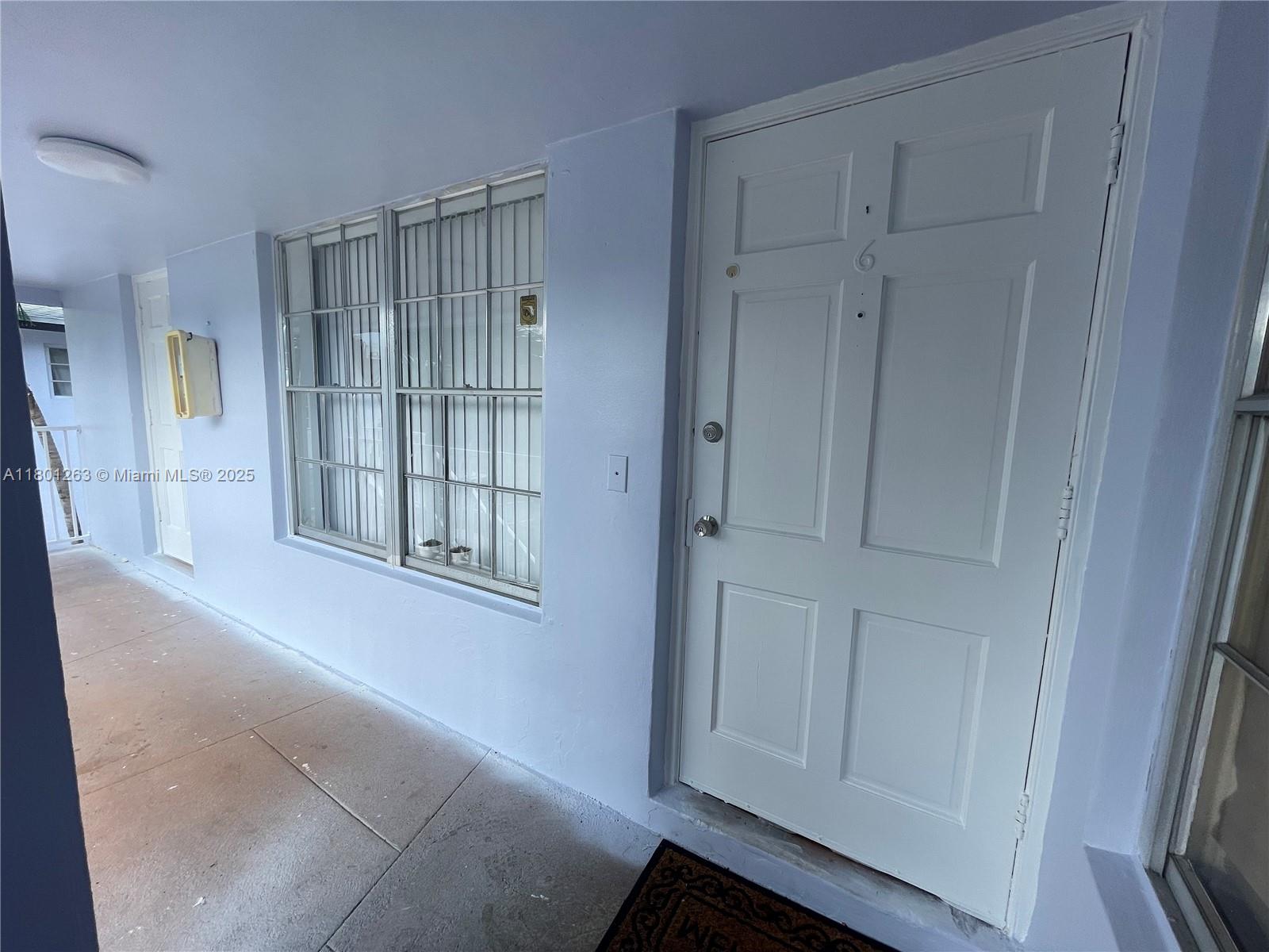 BAYSHORE TREASURE CONDO - Residential
