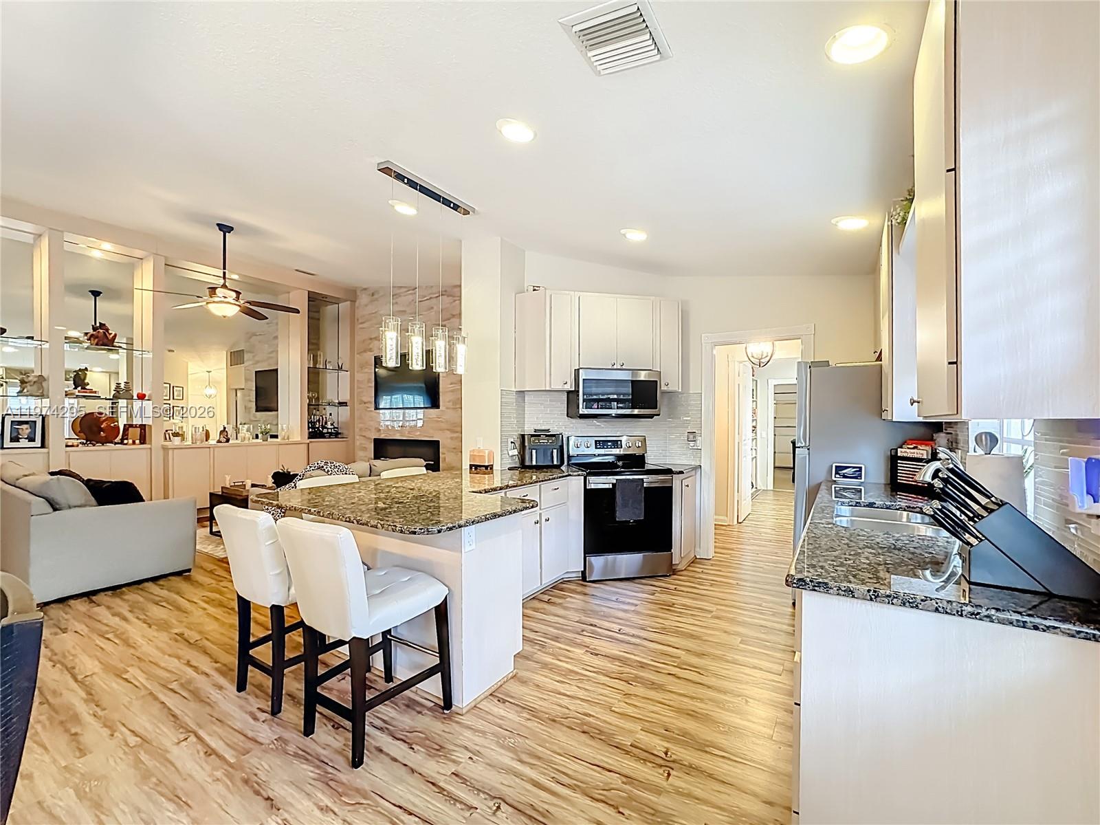 LAKES AT ST LUCIE WEST PL - Residential