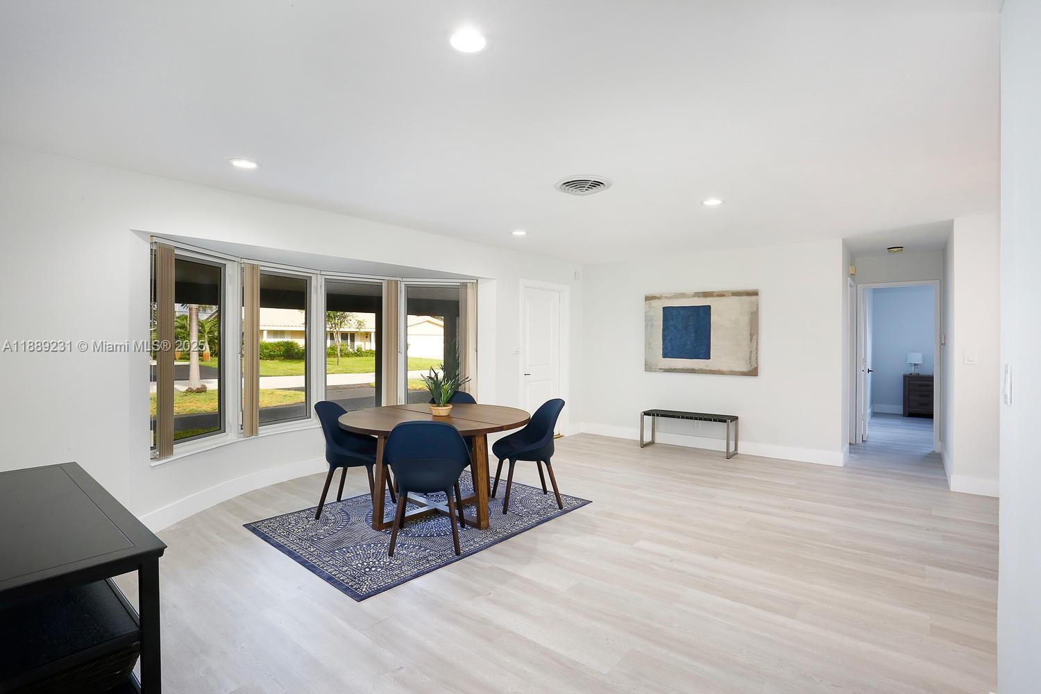 CORAL RIDGE ISLES - Residential Lease