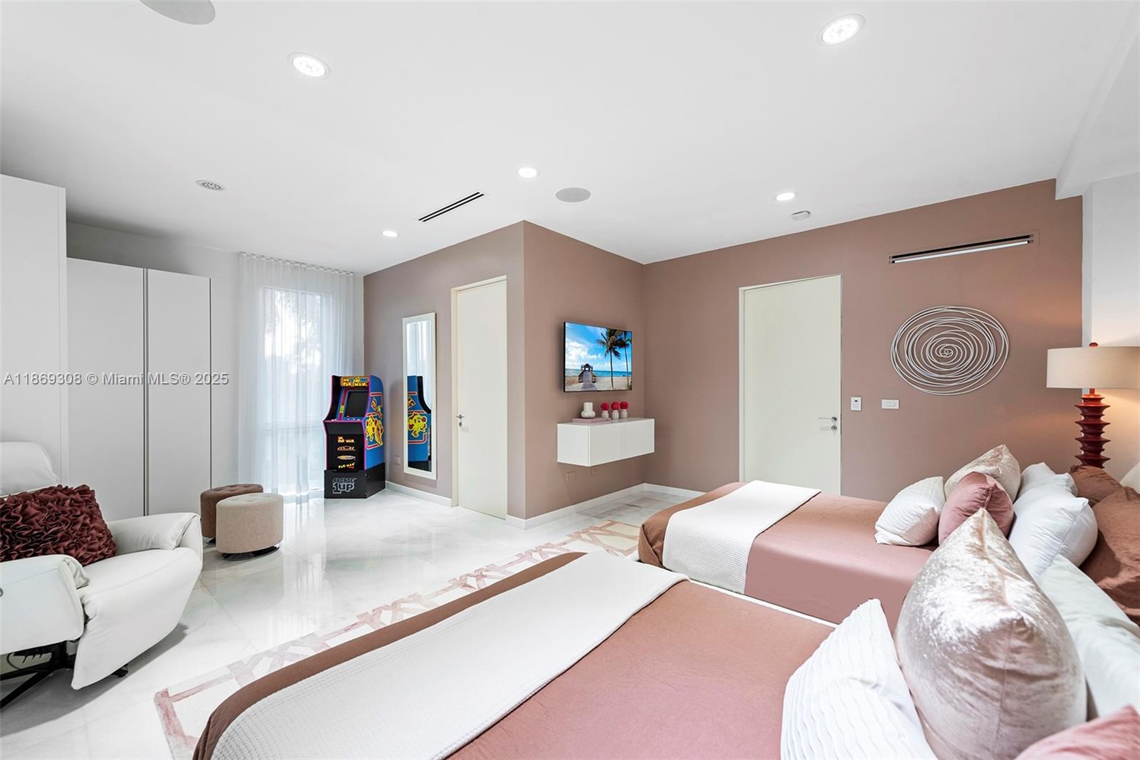 FLAGLER GROVES ESTATES SE - Residential Lease