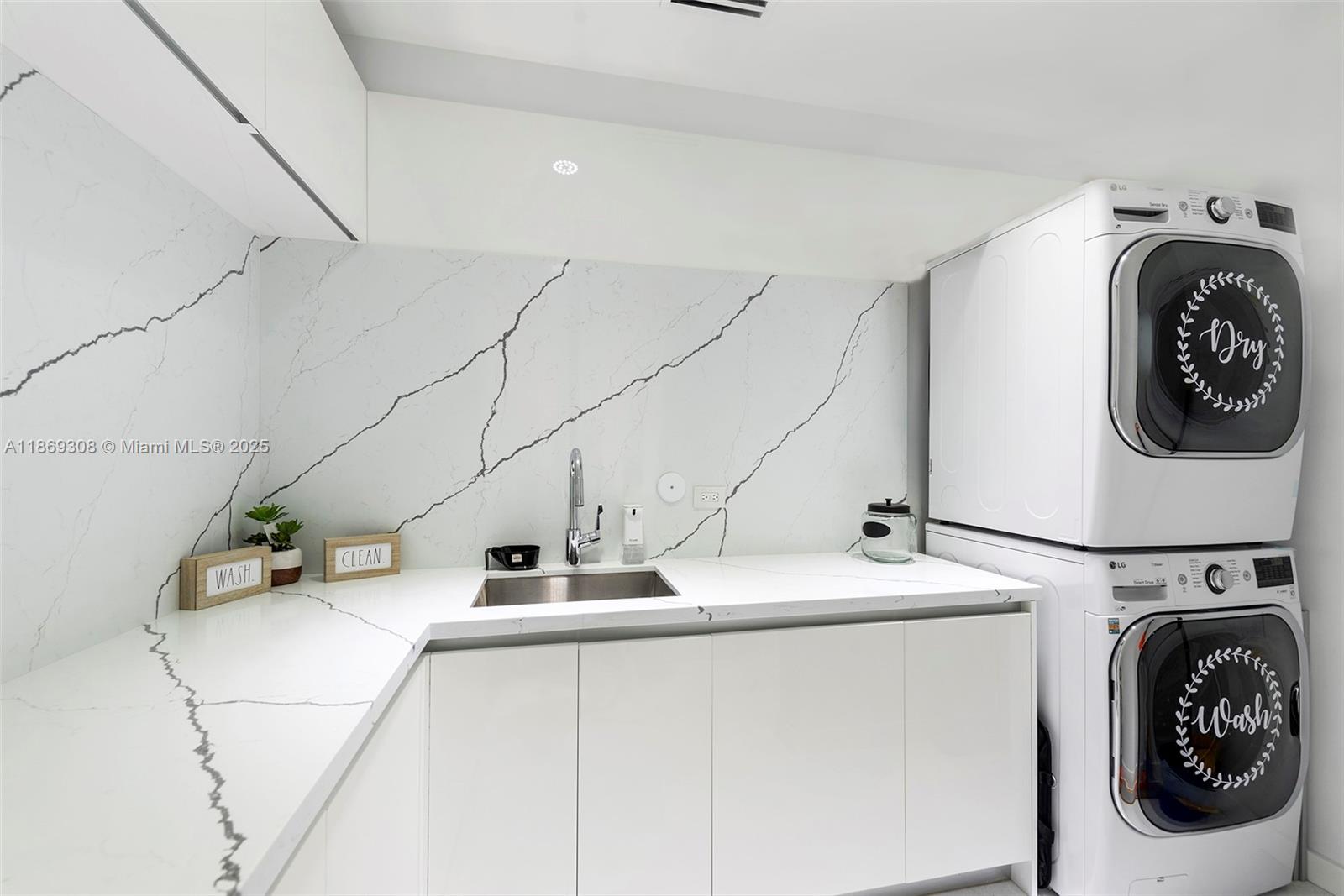 FLAGLER GROVES ESTATES SE - Residential Lease