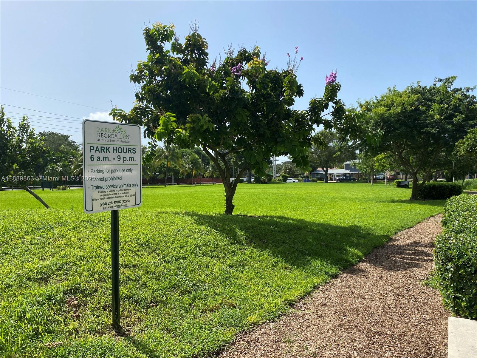 LAUDERDALE PINES - Residential Lease
