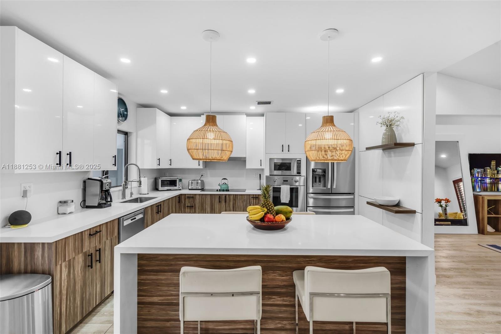 TROPICAL ISLE HOMES SUB 4 - Residential Lease