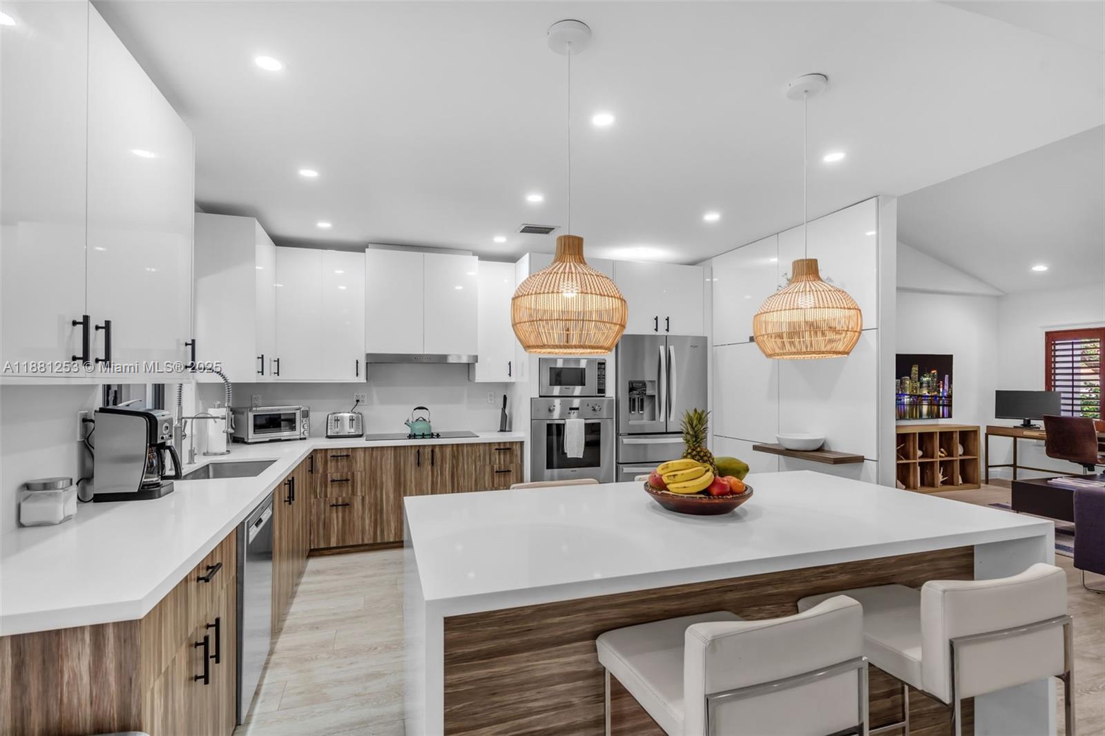 TROPICAL ISLE HOMES SUB 4 - Residential Lease